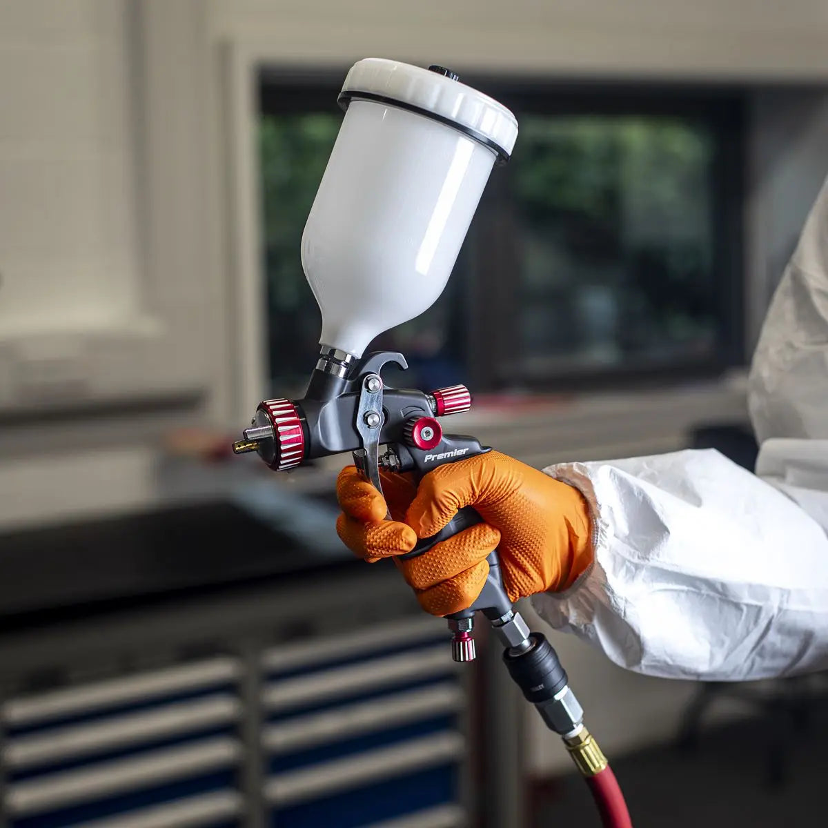 Sealey Premier HVLP Gravity Feed Spray Gun - 1.3mm Set-Up  White Rose Tools