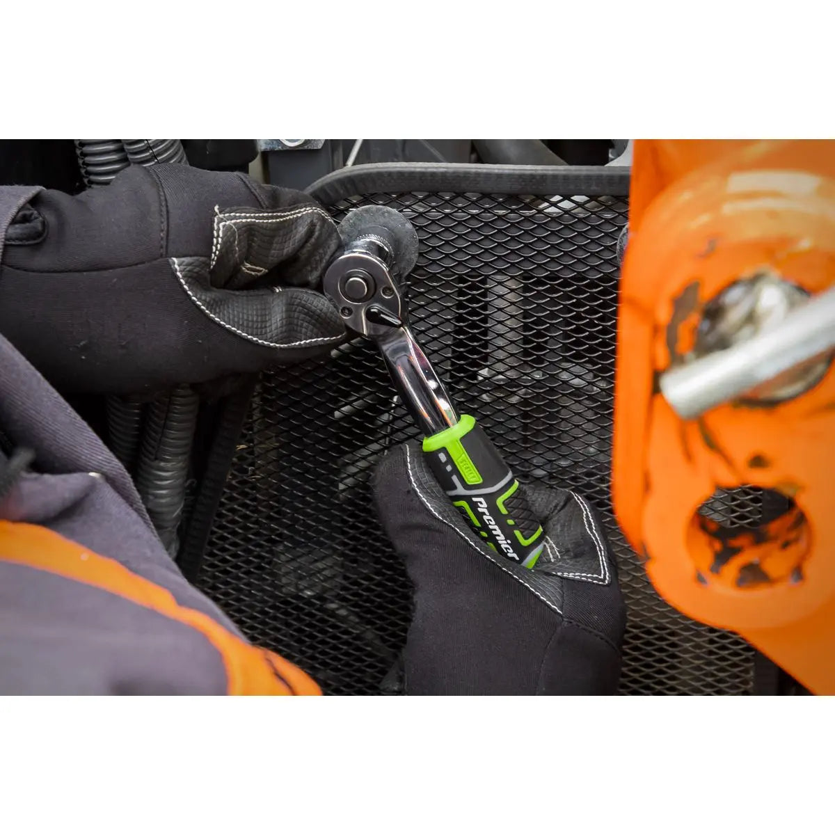Sealey Premier Mechanic's Tool Kit 144pc Hi-Vis Green 