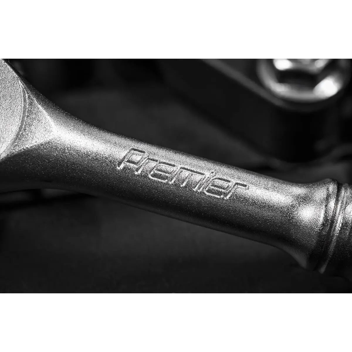 Sealey Premier Platinum Ratchet Wrench 1/4"Sq Drive 90-Tooth Flip Reverse - Premier Platinum  White Rose Tools