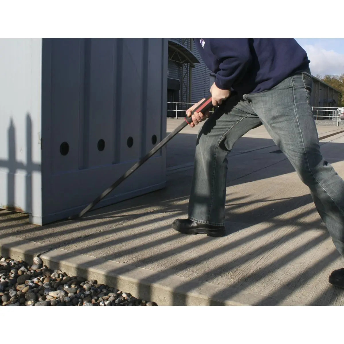 Sealey Premier Pry Bar 1220mm 45° Heavy-Duty with Hammer Cap 