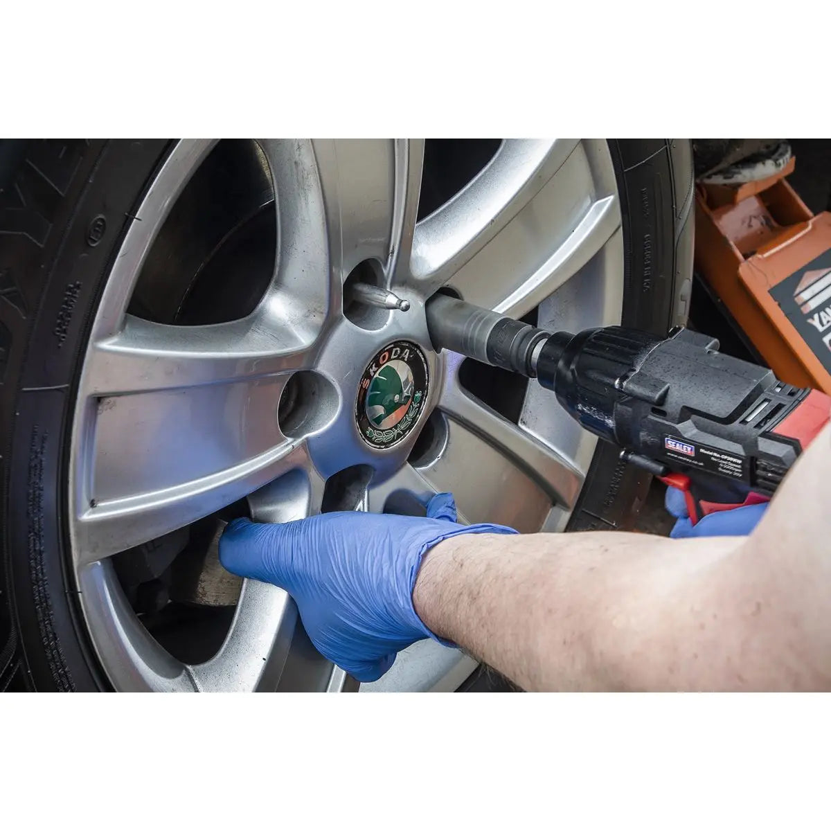 Sealey Premier WheelEazy™ Wheel Fitting & Alignment Tool 