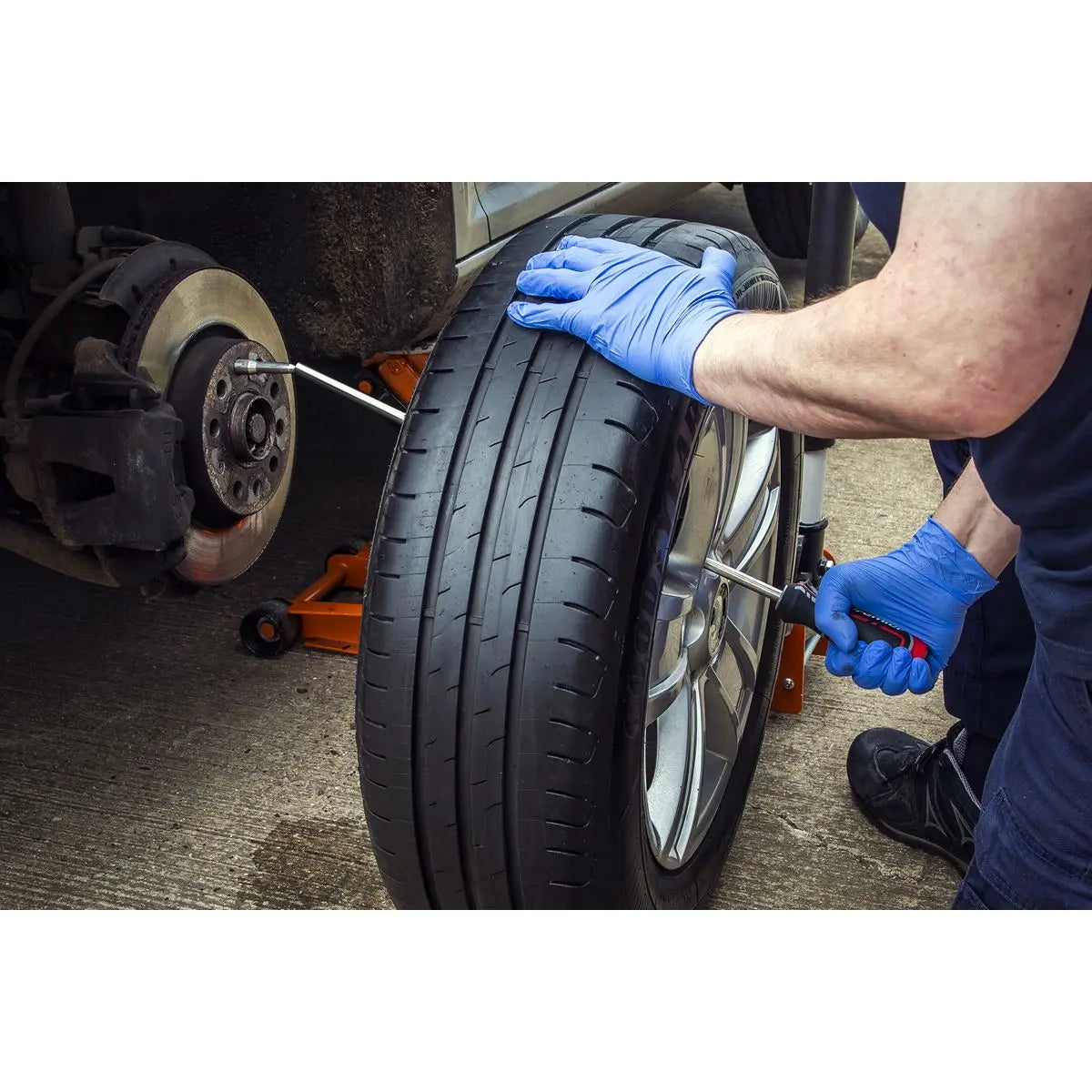 Sealey Premier WheelEazy™ Wheel Fitting & Alignment Tool 