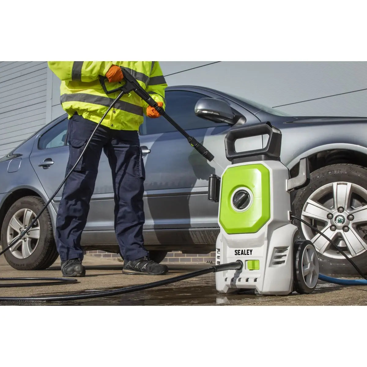 Sealey Pressure Washer 100bar 390L/hr with Snow Foam  White Rose Tools
