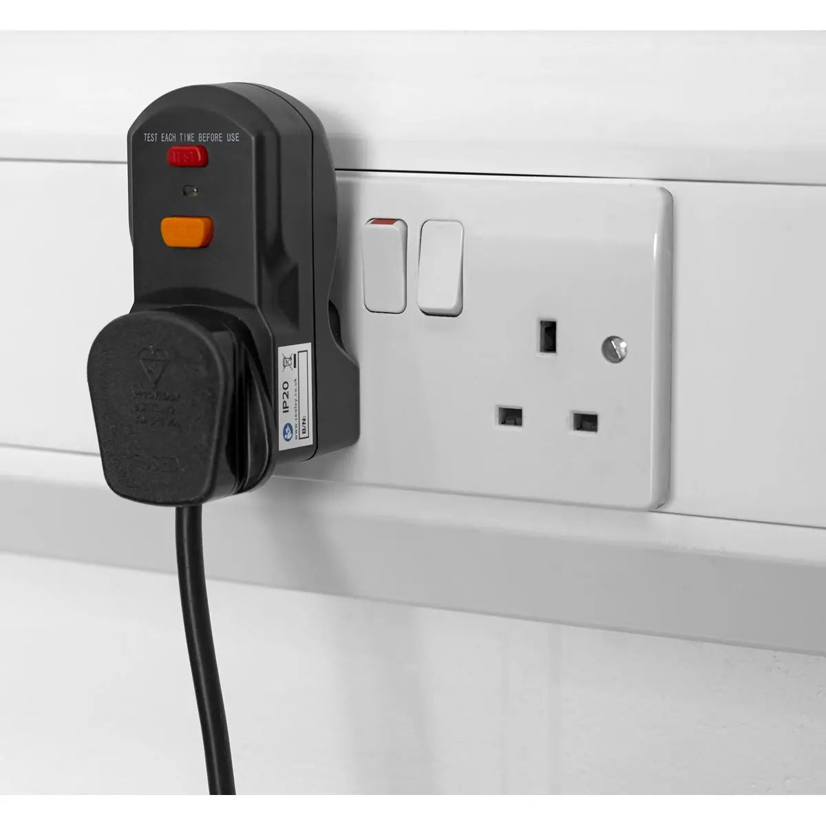 Sealey RCD Safety Adaptor 230V 
