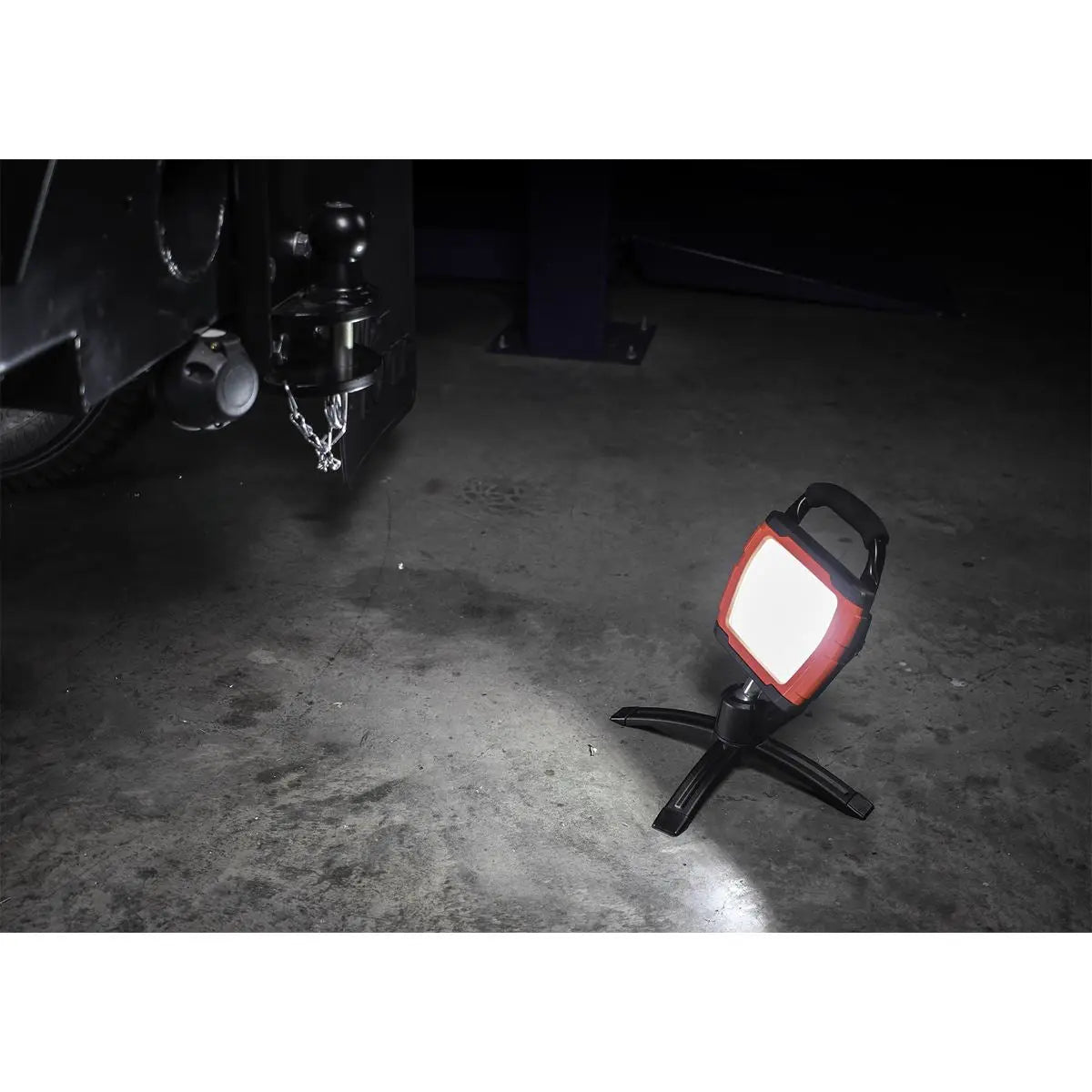 Sealey Rechargeable 360° Floodlight 36W SMD LED Portable Red Lithium-ion 