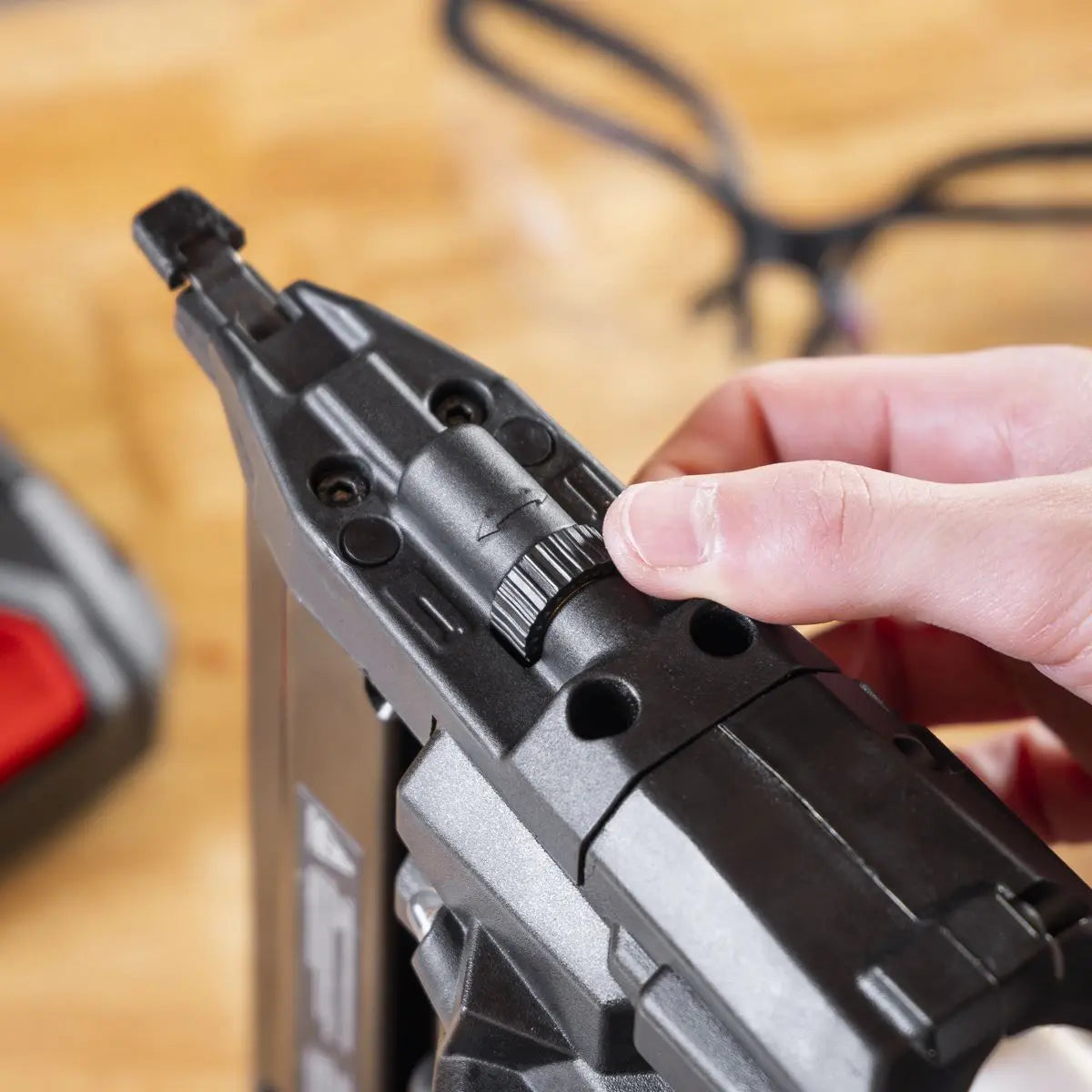 Sealey SV20 Series 18G Cordless Nail/Staple Gun 20V - Body Only - White Rose Tools