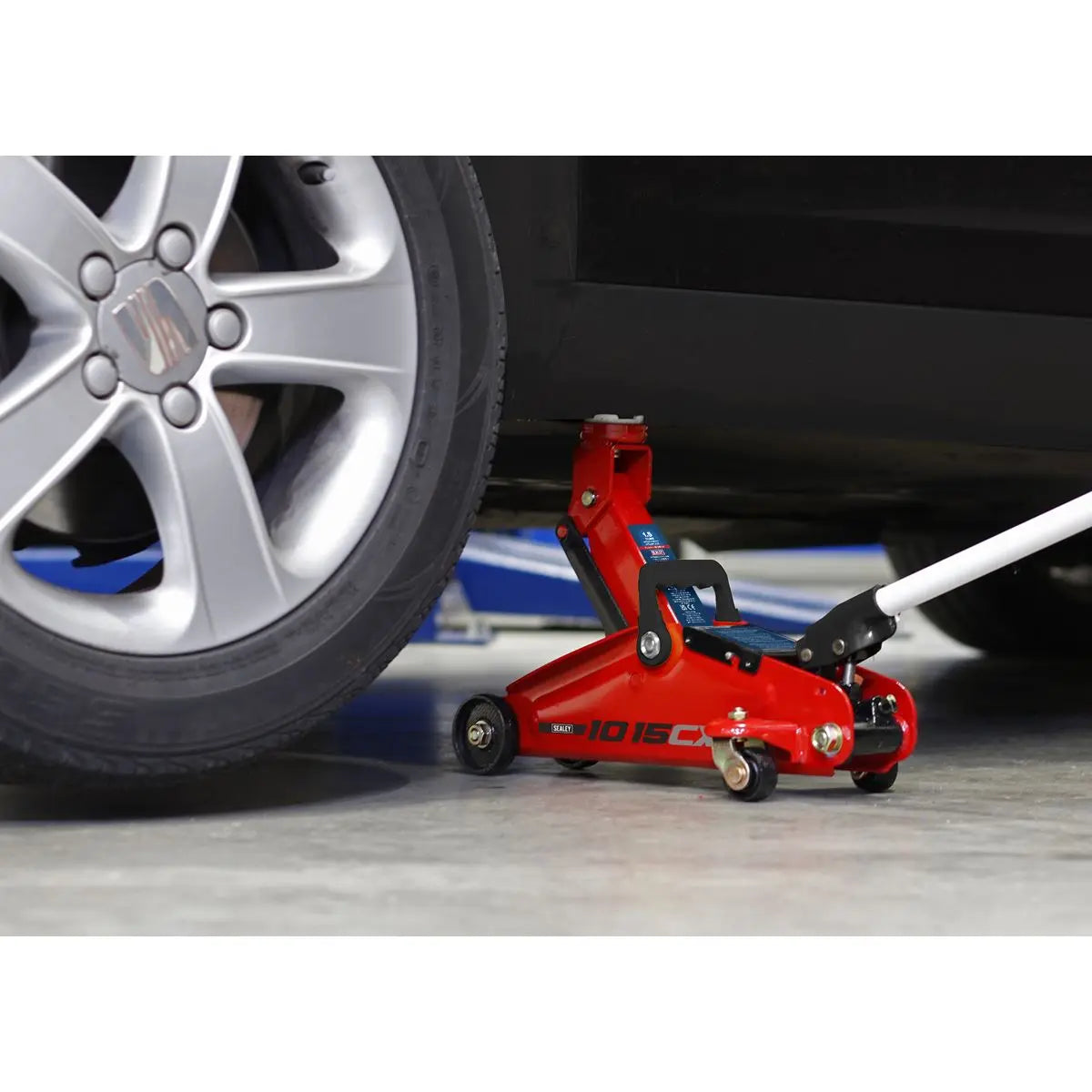 Sealey Short Chassis Trolley Jack 1.5 Tonne 