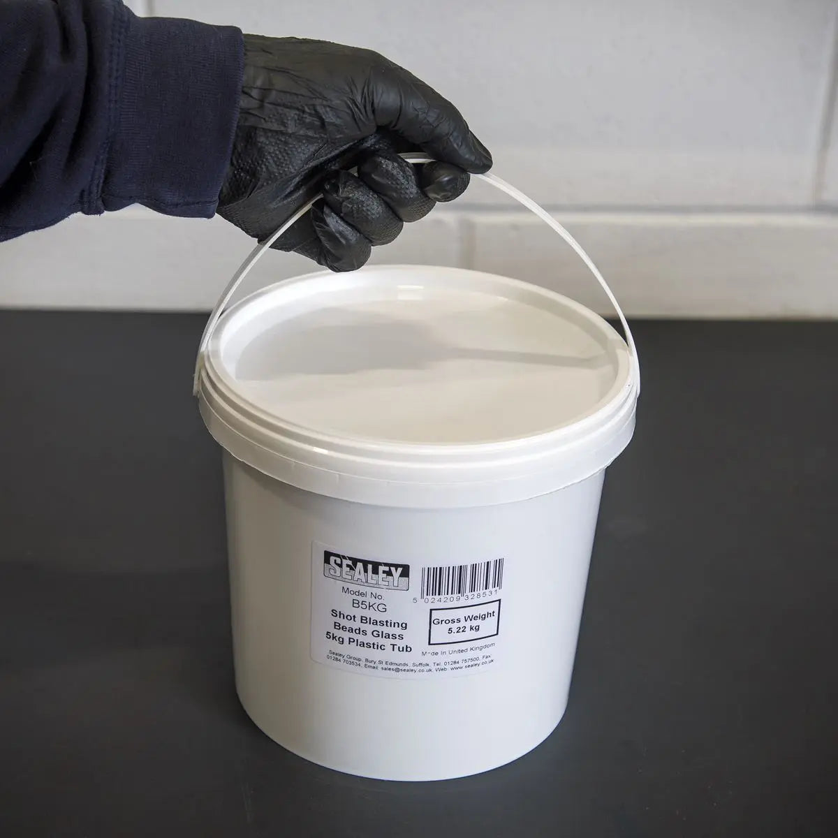 Sealey Shot Blasting Beads Glass 5kg Plastic Tub 