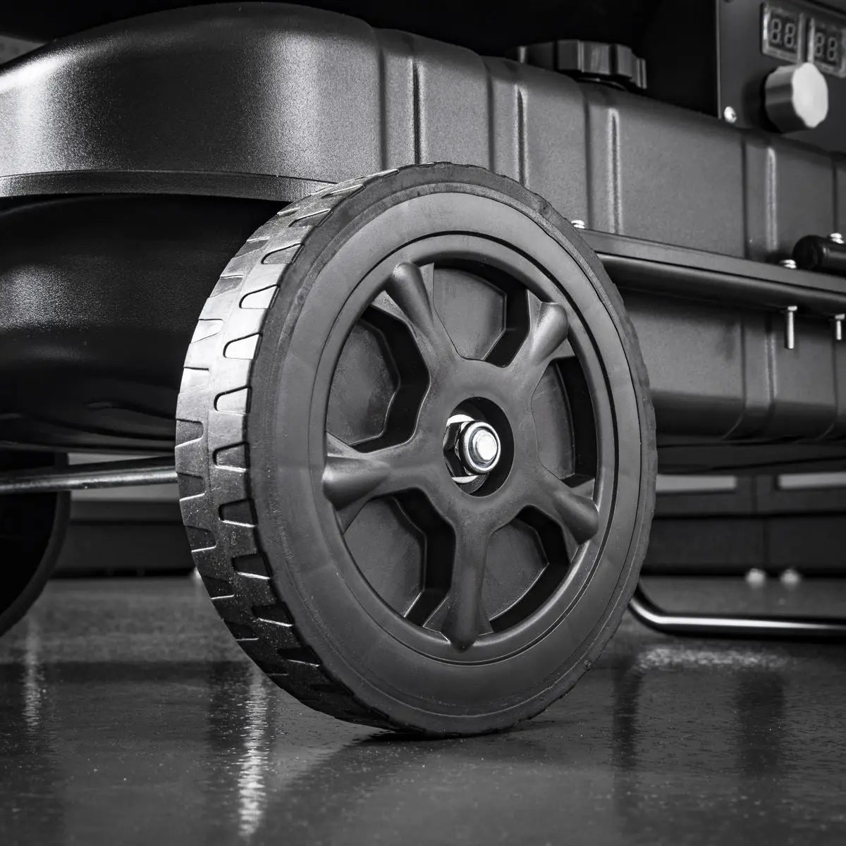 Sealey Space Warmer® Indirect Kerosene Diesel Heater with Wheels 68,000Btu/hr  White Rose Tools