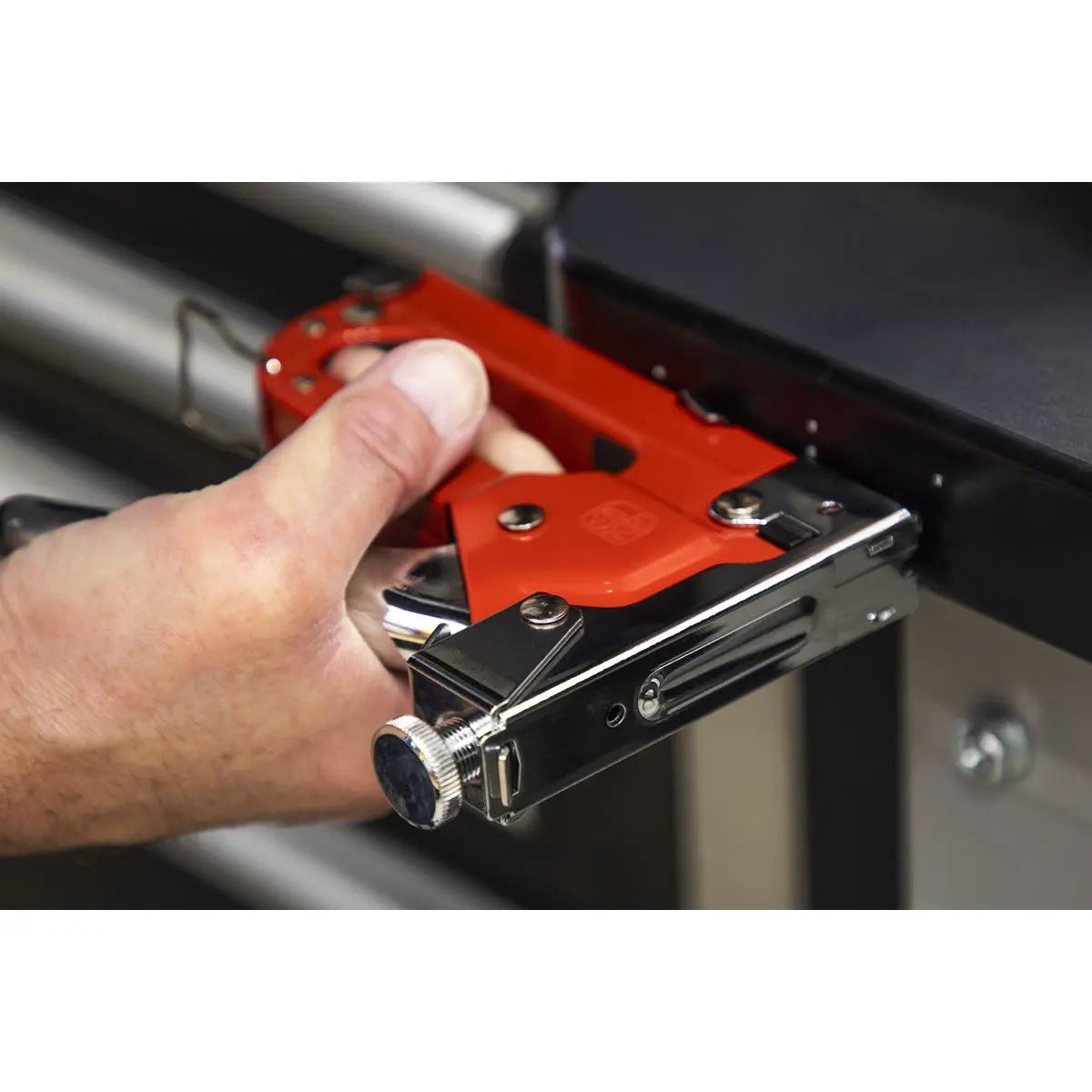 Sealey Staple & Brad Nail Gun Heavy-Duty 4-14mm 