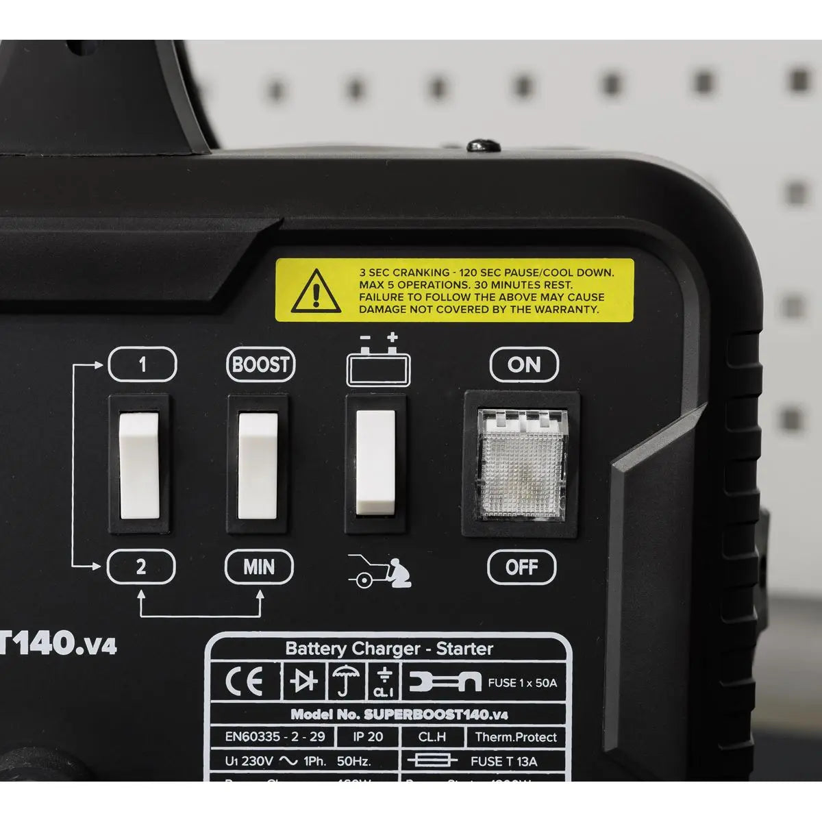 Sealey Starter/Charger 140/21A 12/24V 230V 