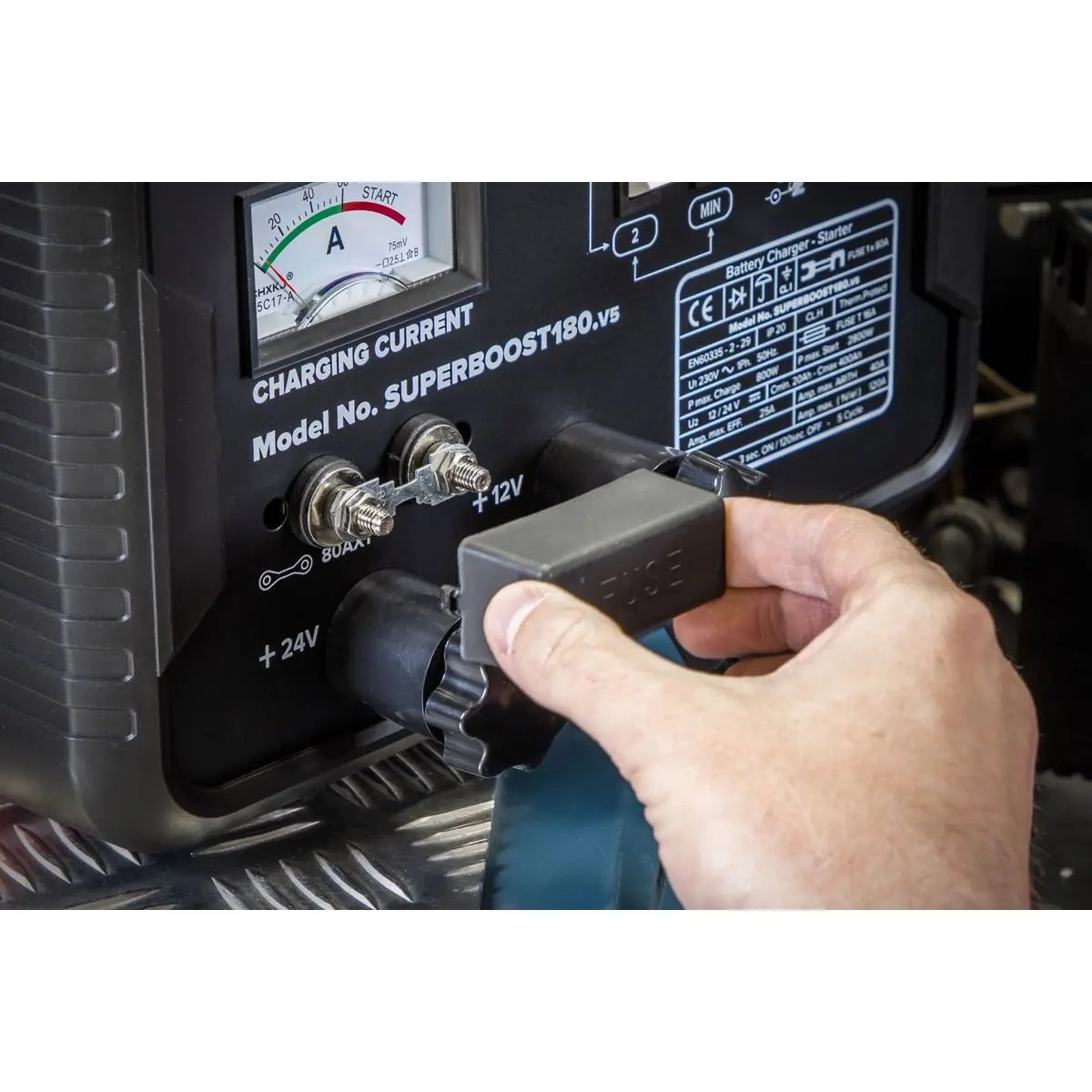 Sealey Starter/Charger 180/40A 12/24V 230V 