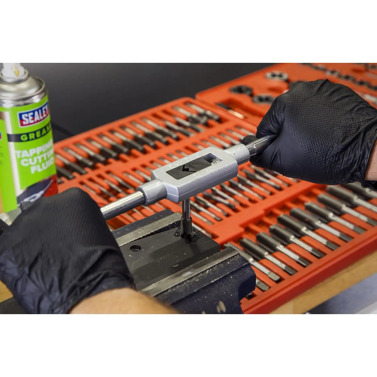 Sealey Tap & Die Set 110pc Metric 