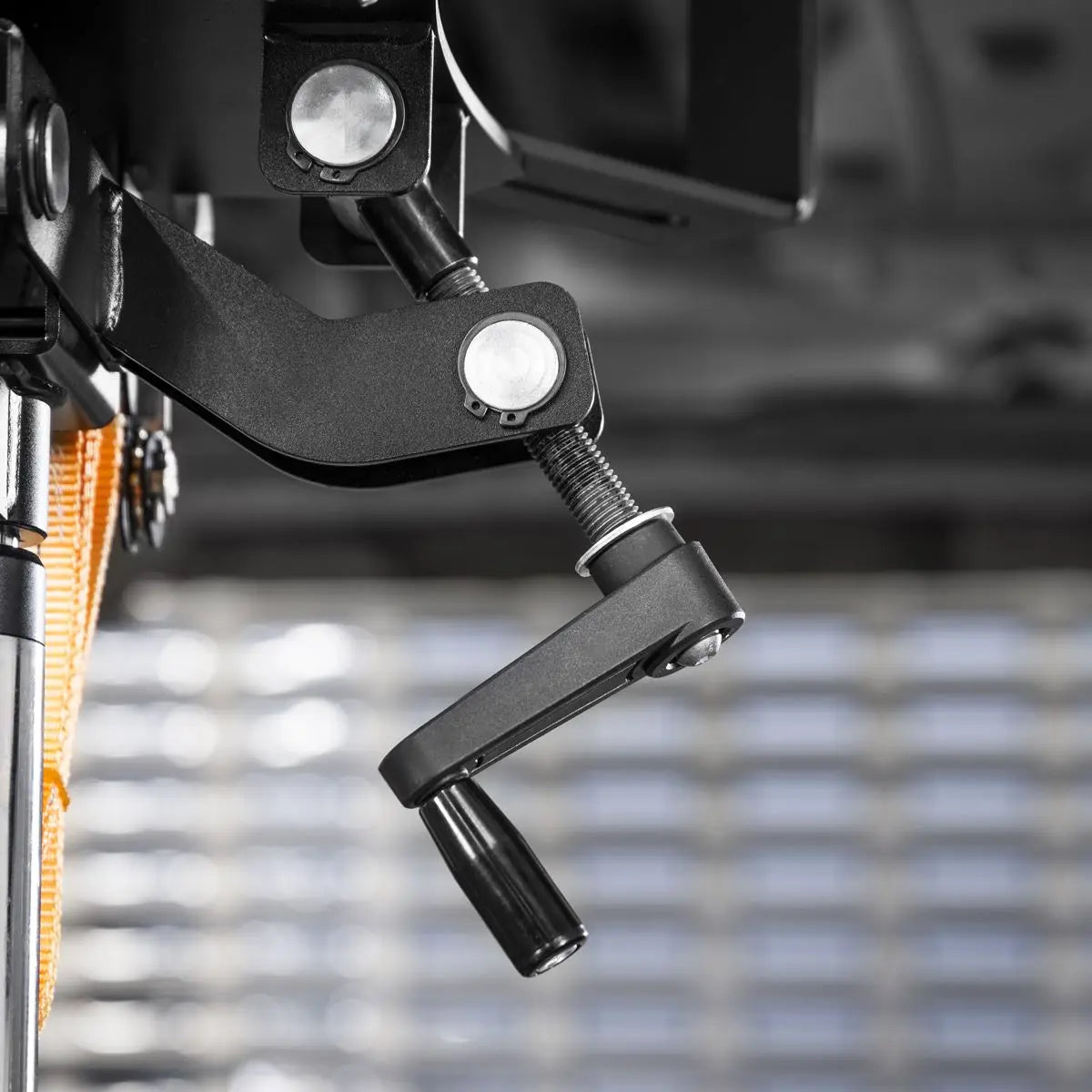 Sealey Telescopic Vertical Transmission Jack 600kg - White Rose Tools