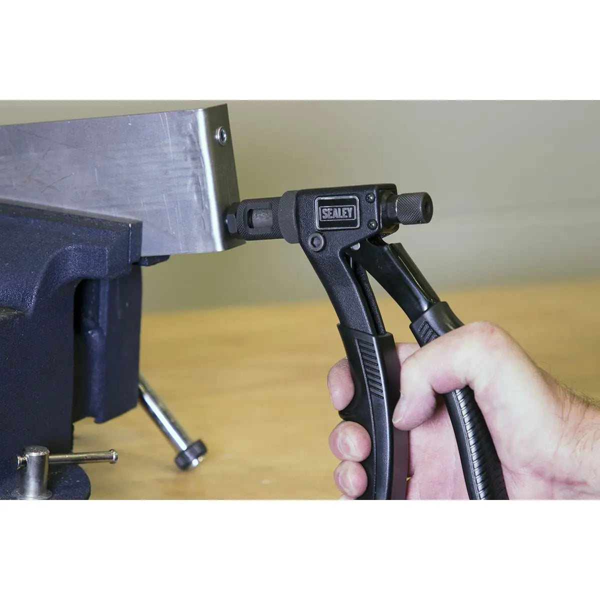 Sealey Threaded Nut Riveter 