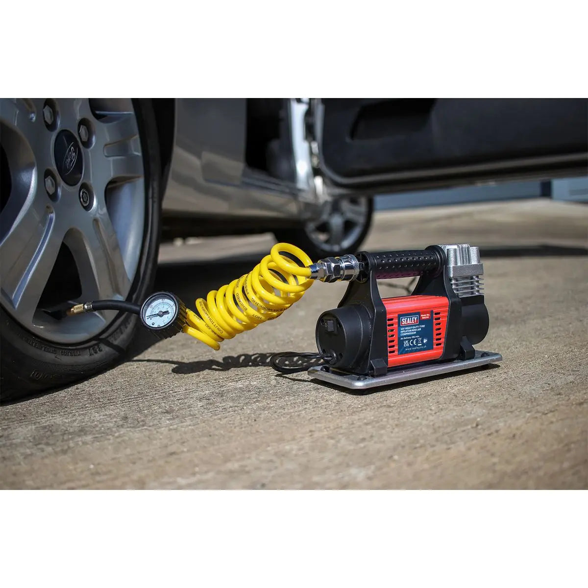 Sealey Tyre Inflator/Mini Air Compressor 12V Heavy-Duty 