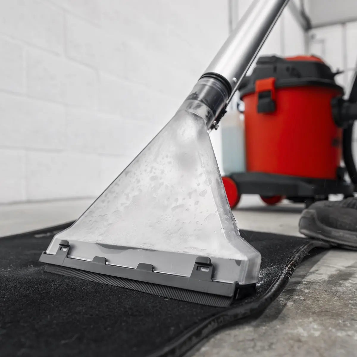 Sealey Valeting Machine Wet & Dry with Accessories 20L 1250W/230V 