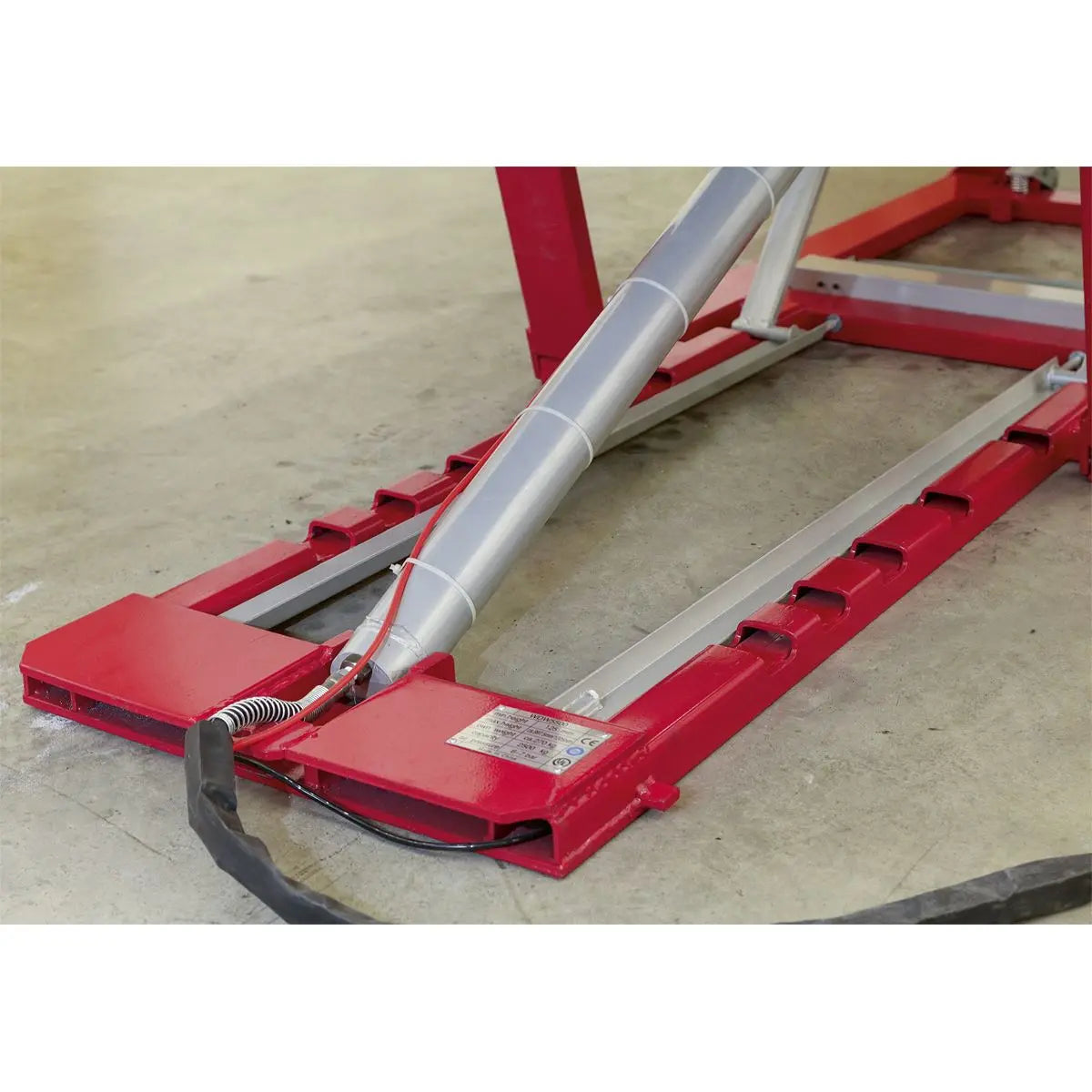 Sealey Vehicle Lift 2.5 Tonne Air/Hydraulic 