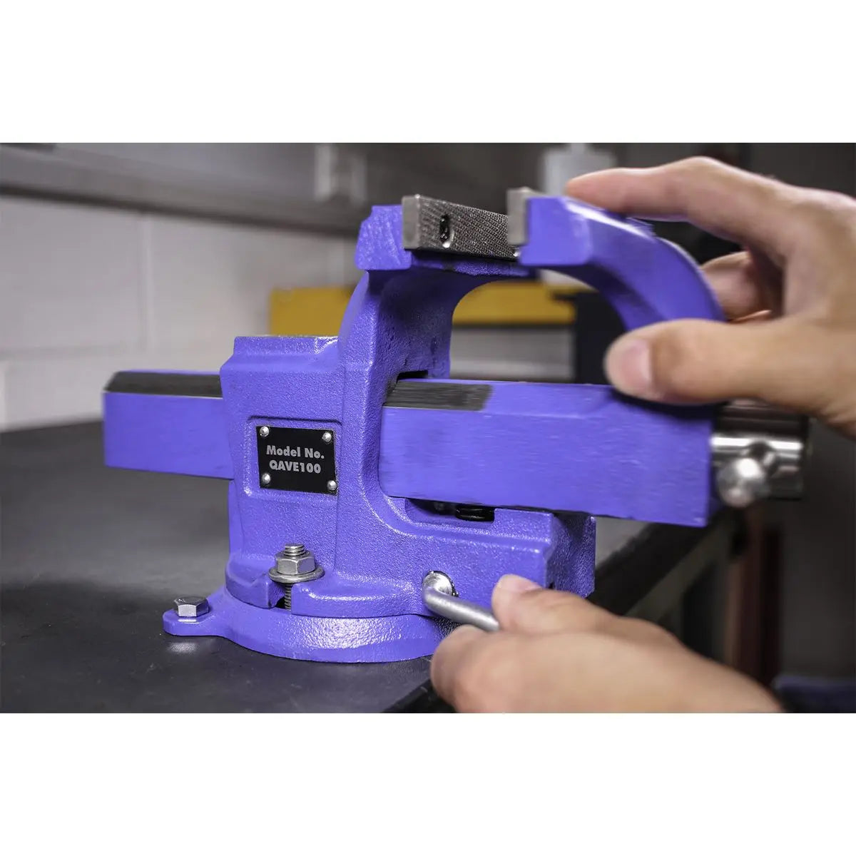 Sealey Vice 100mm Quick Action Swivel Base SG Iron 