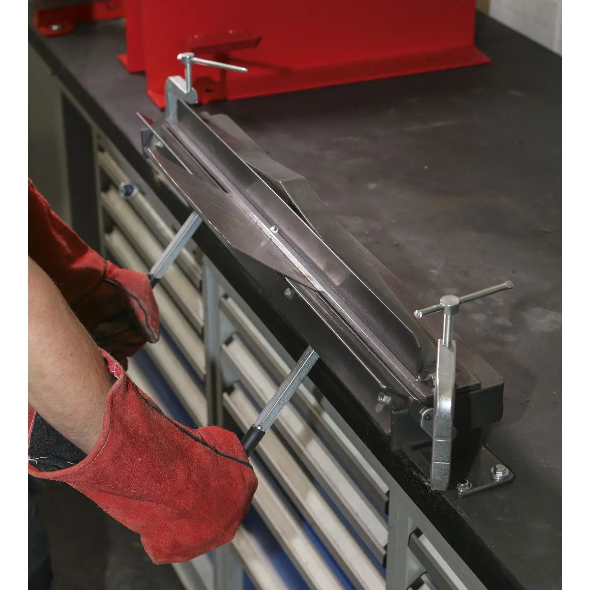 Sealey Vice/Bench Mounting Sheet Metal Folder 700mm 