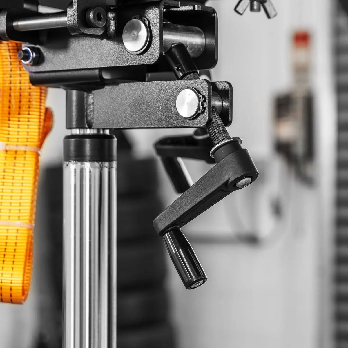 Sealey Viking Telescopic Vertical Transmission Jack 1 Tonne  White Rose Tools