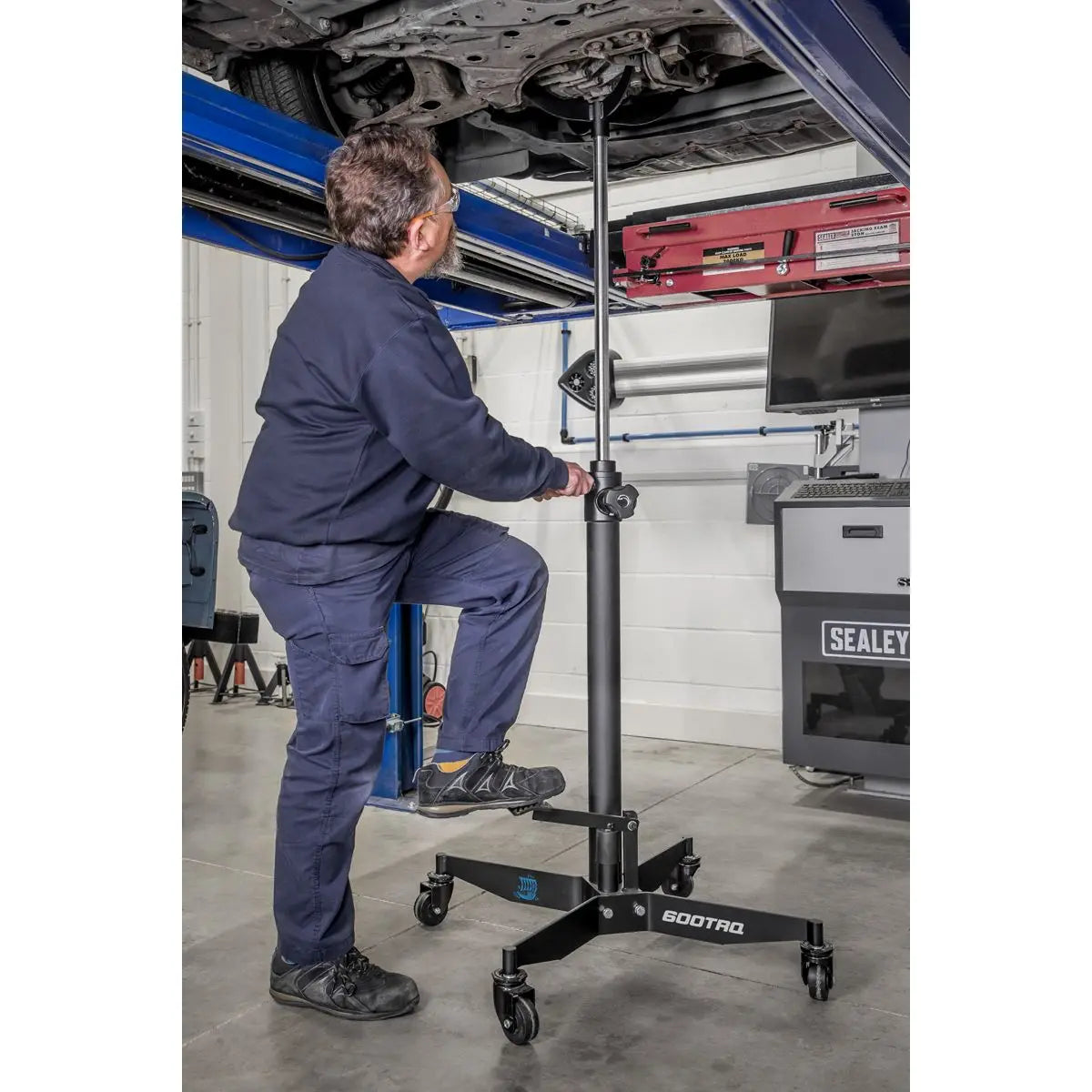Sealey Viking Vertical Transmission Jack with Quick Lift 600kg 