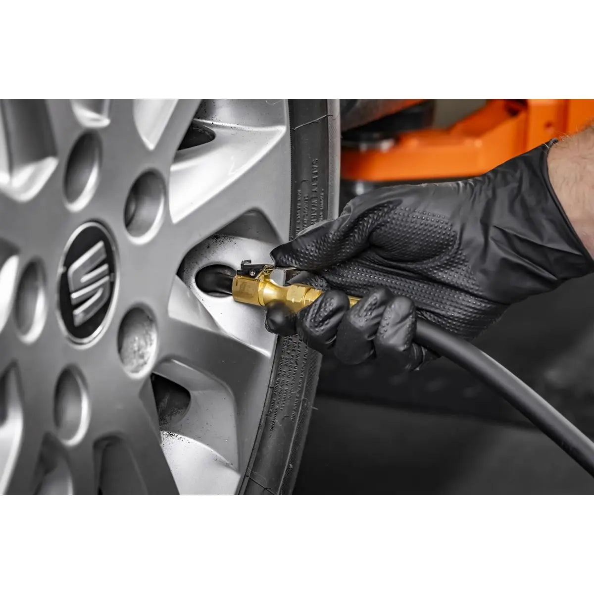 Sealey Wall Mounting Tyre Inflator Digital  White Rose Tools