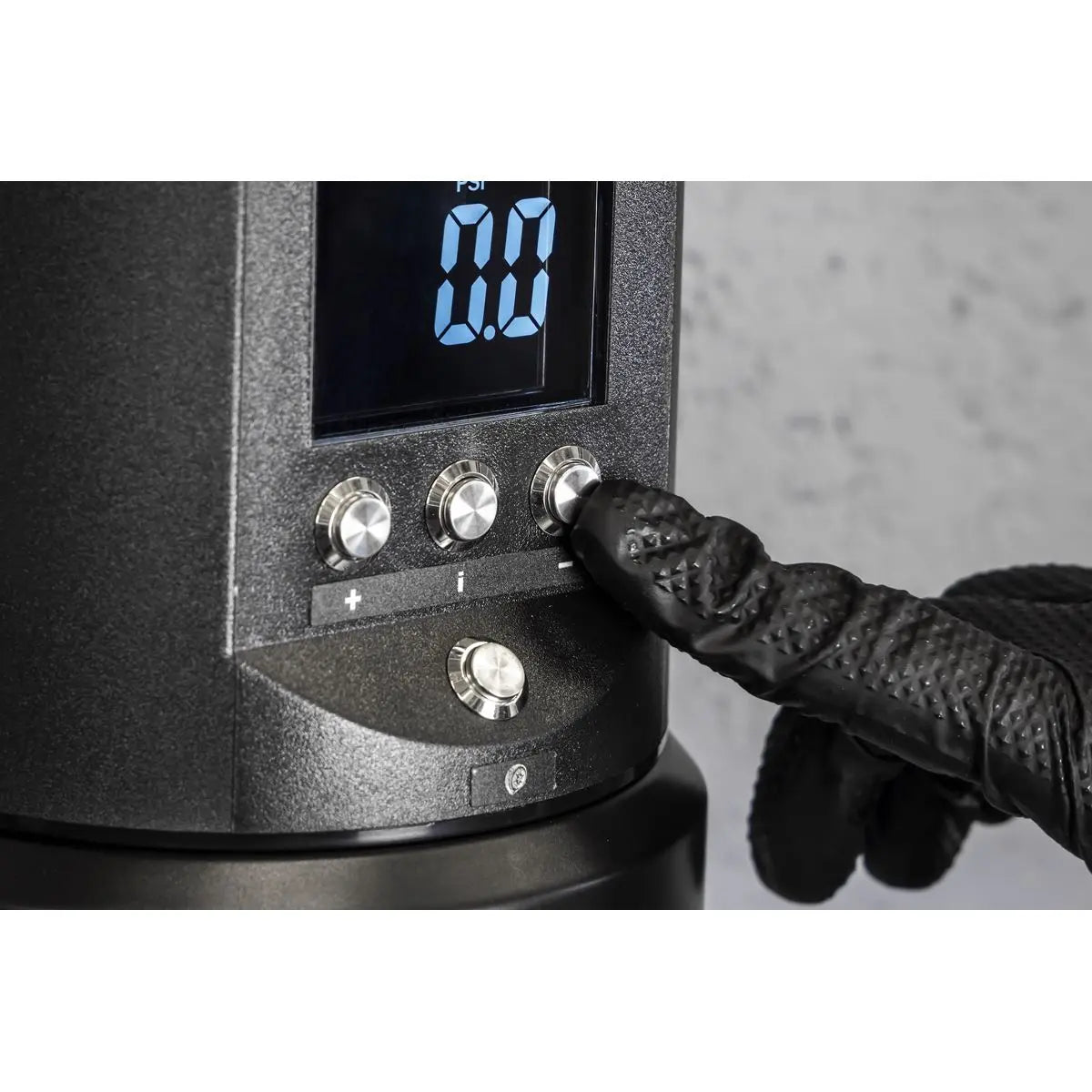 Sealey Wall Mounting Tyre Inflator Digital  White Rose Tools