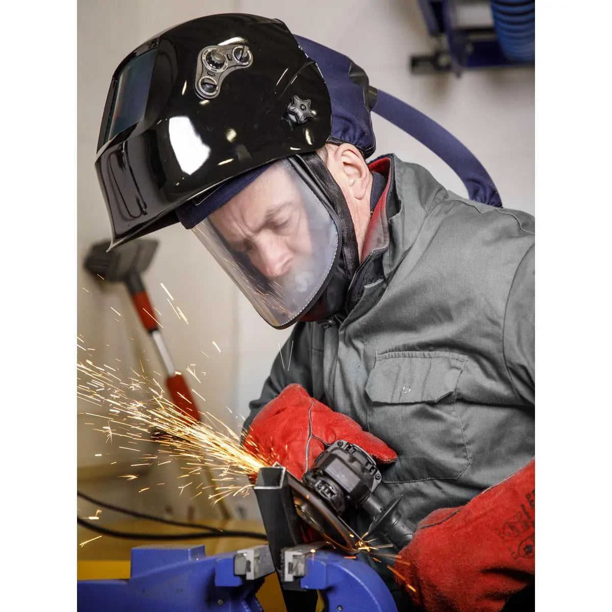 Sealey Welding Helmet with TH1 Powered Air Purifying Respirator (PAPR) Auto Darkening 