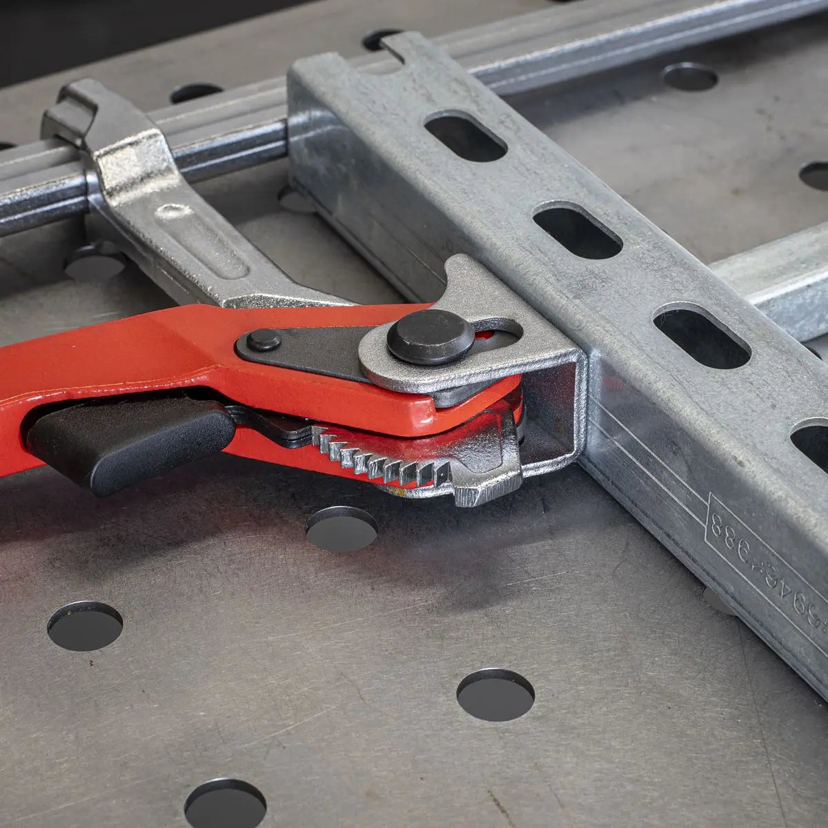 Sealey Welding Ratchet Clamp 400 x 120mm  White Rose Tools
