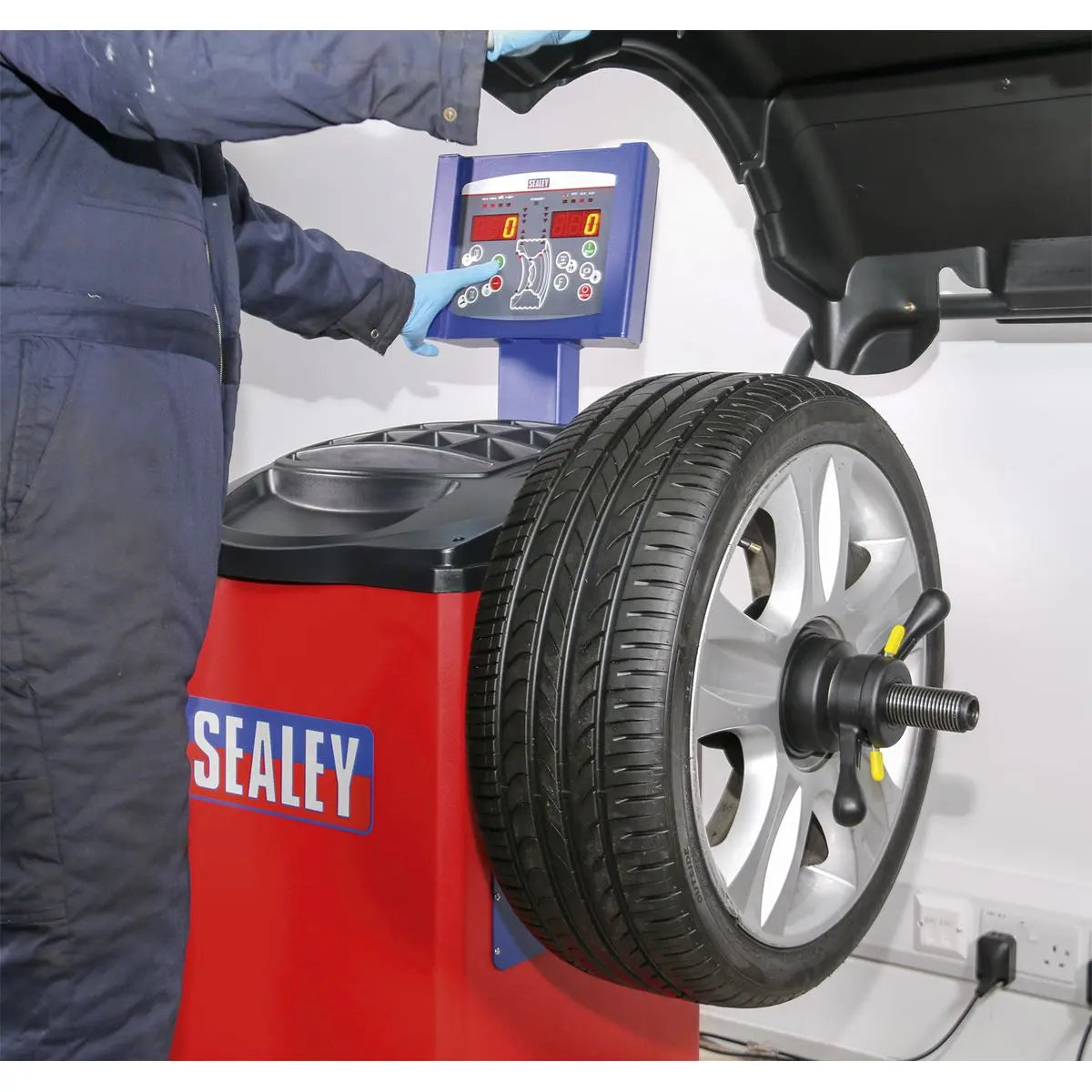 Sealey Wheel Balancer - Semi-Automatic 
