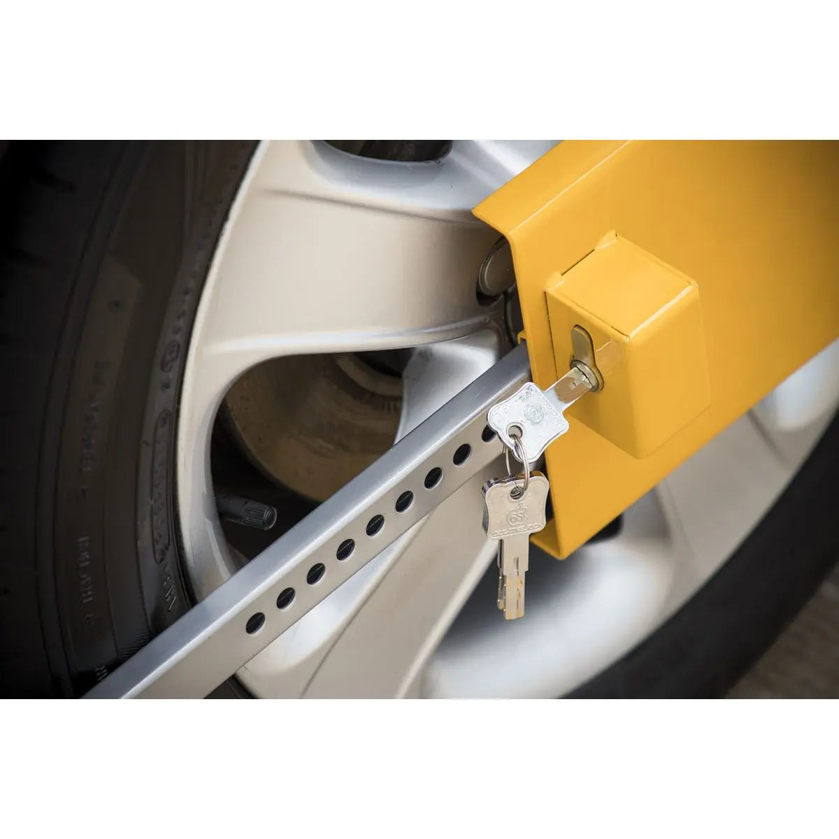 Sealey Wheel Clamp with Lock & Key 