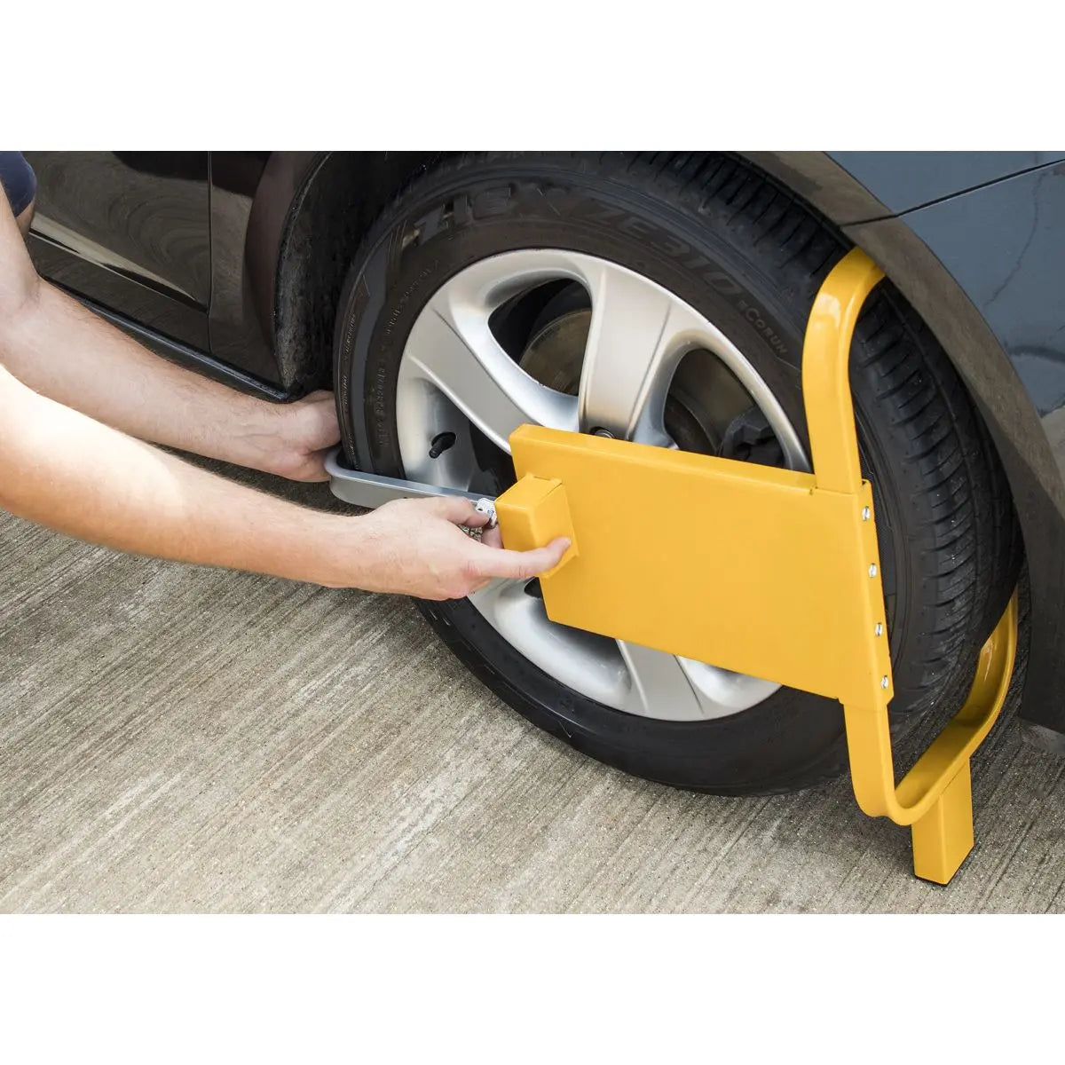 Sealey Wheel Clamp with Lock & Key 