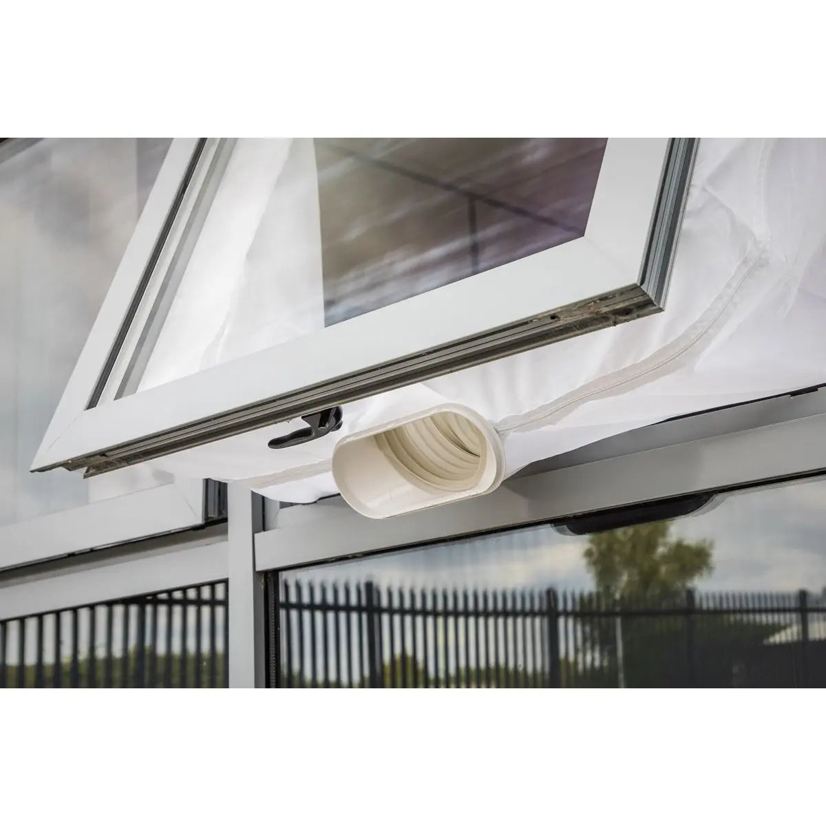 Sealey Window Sealing Kit for Air Conditioner Ducting  White Rose Tools