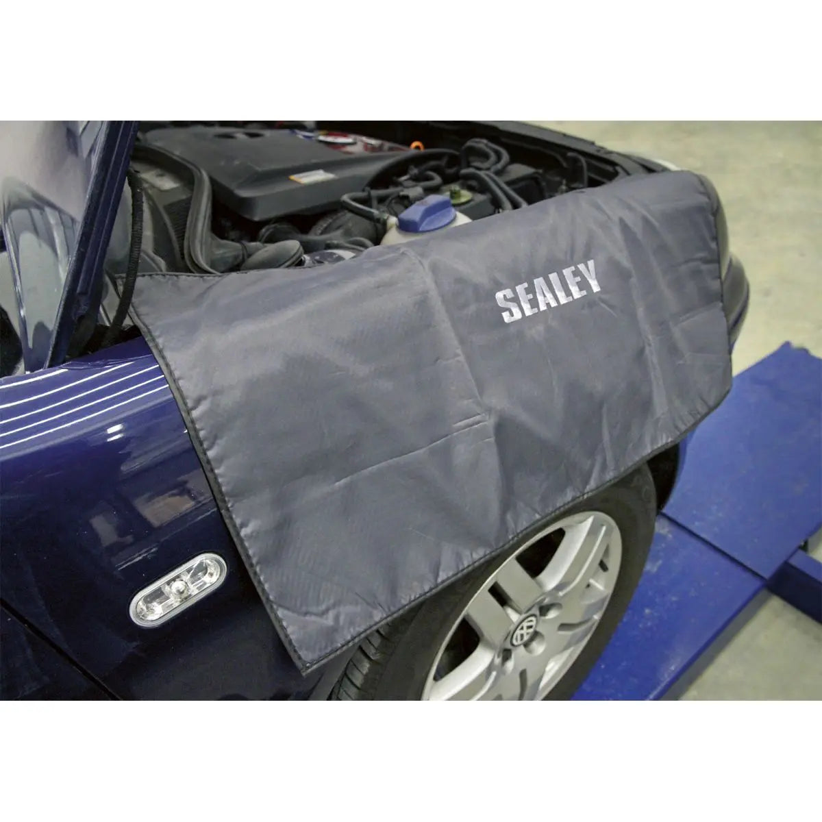 Sealey Wing Cover Non-Slip 800 x 450mm 
