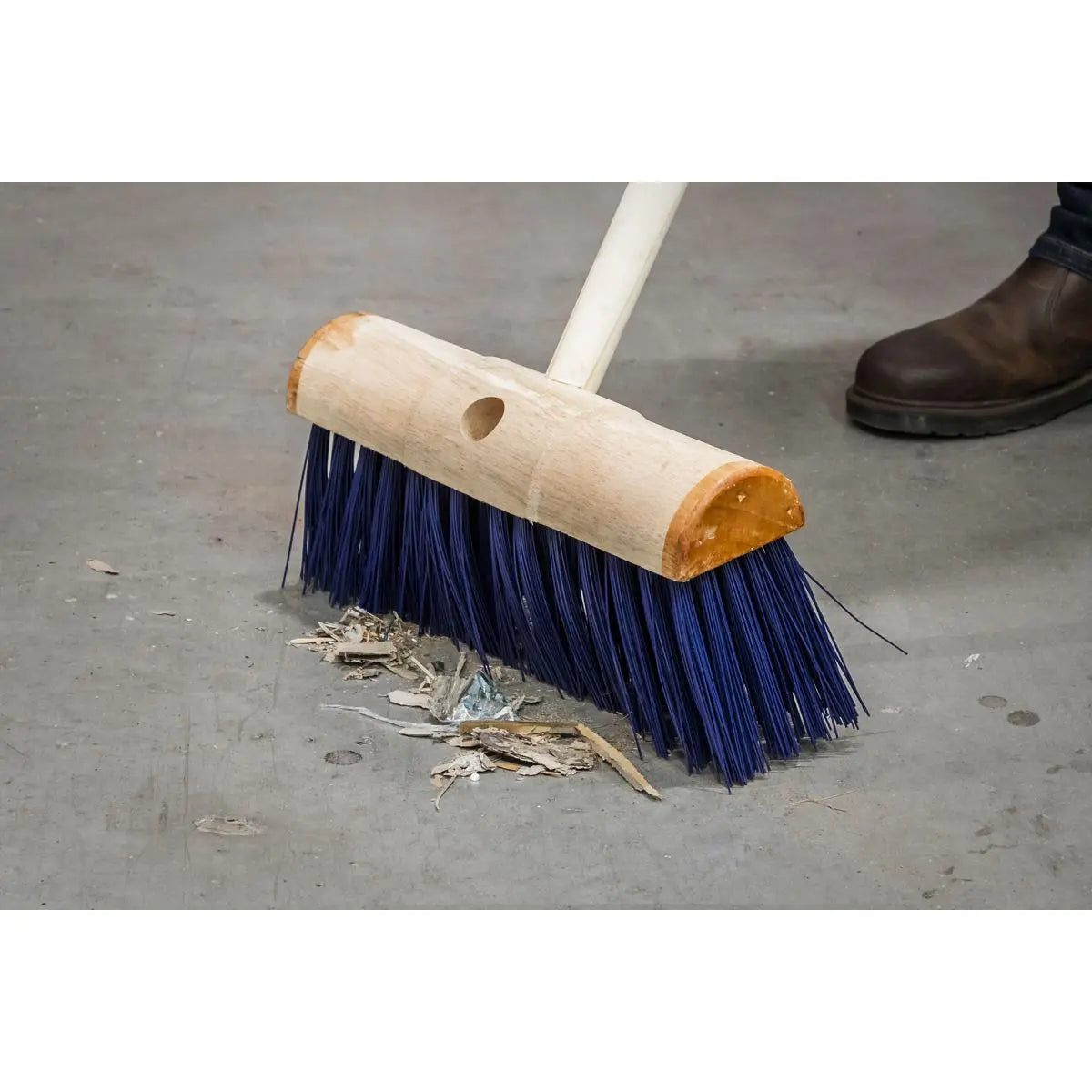 Sealey Yard Broom 13"(325mm) Stiff/Hard Bristle 