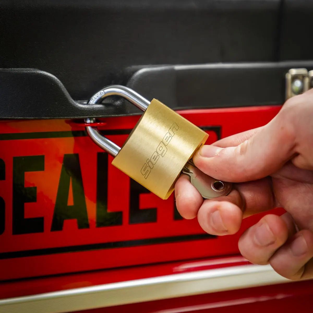 Siegen by Sealey Brass Body Padlock with Brass Cylinder Keyed Alike - Pack of 4 