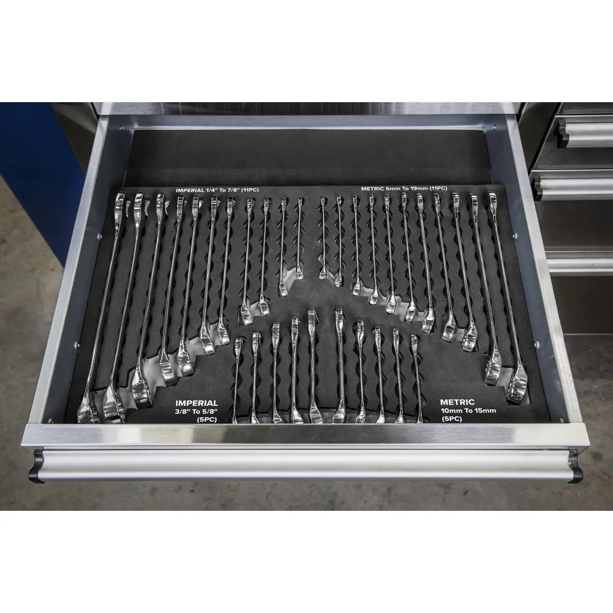 Siegen by Sealey Combination Spanner Set 32pc - Metric/Imperial  White Rose Tools