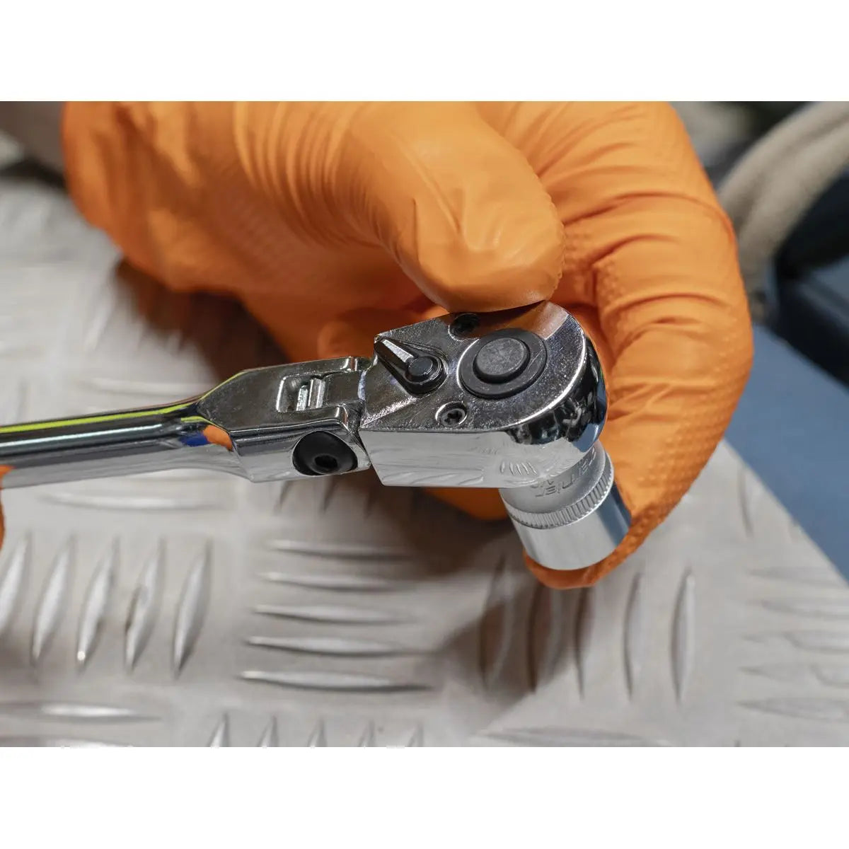 Siegen by Sealey Ratchet Wrench 1/4"Sq Drive Long Flexi-Head Flip Reverse  White Rose Tools