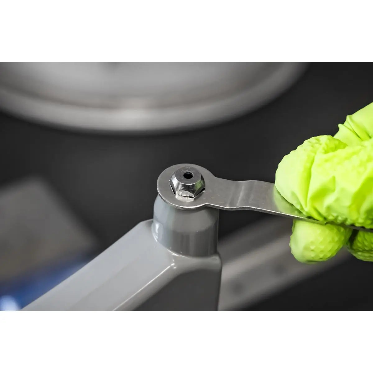 Siegen by Sealey Siegen Hand Riveter  White Rose Tools