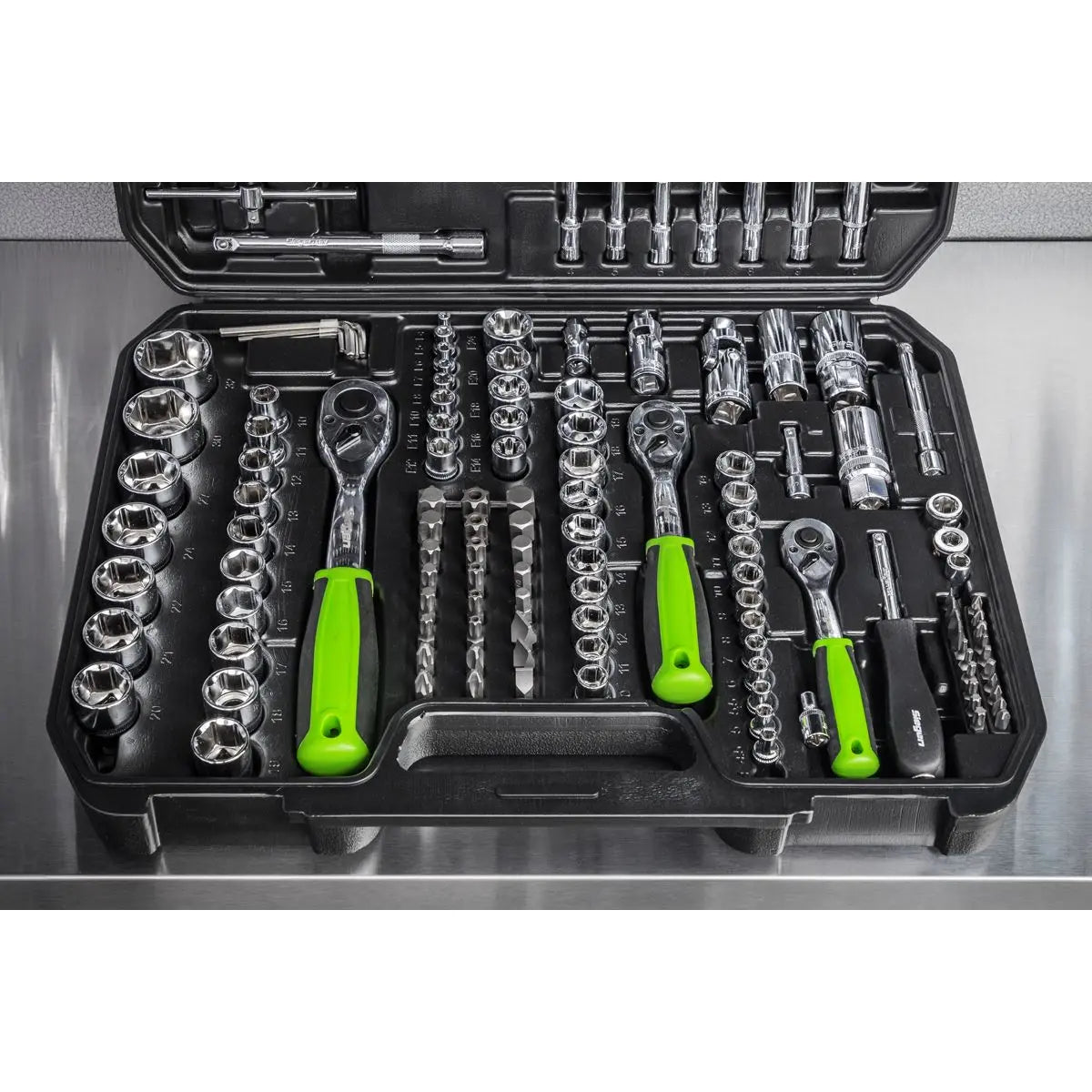 Siegen by Sealey Socket Set 171 Piece 1/4", 3/8" and 1/2" Drive WallDrive Metric 4-32mm 