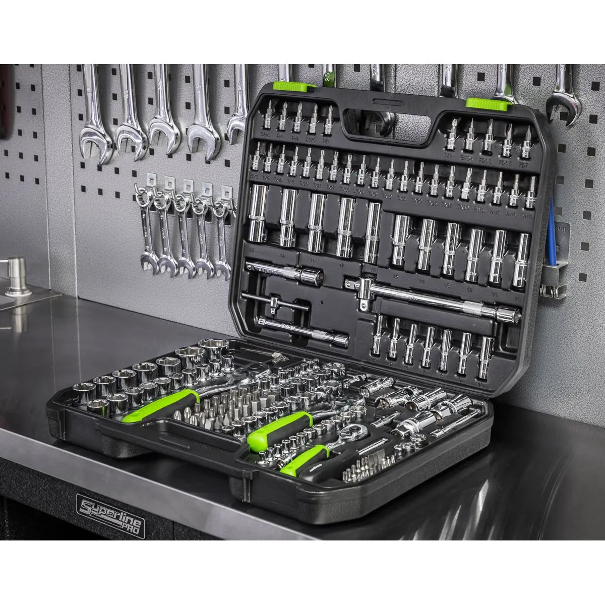 Siegen by Sealey Socket Set 171 Piece 1/4", 3/8" and 1/2" Drive WallDrive Metric 4-32mm 