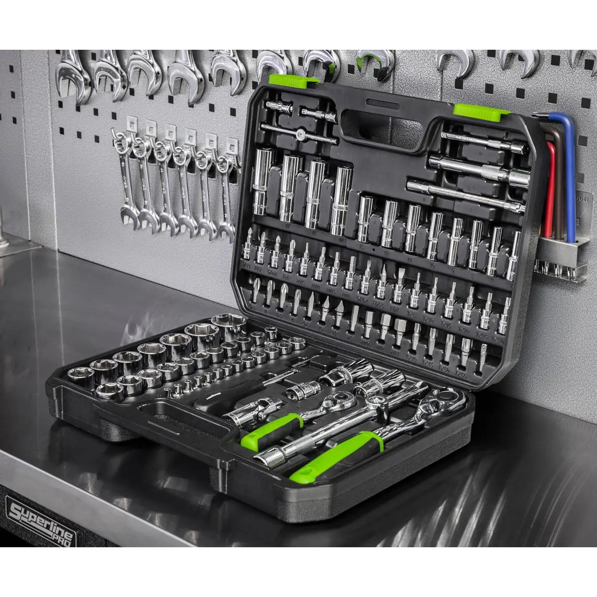 Siegen by Sealey Socket Set 94 Piece 1/4" and 1/2" Drive WallDrive Metric 4-32mm 