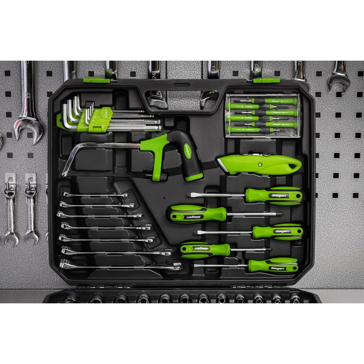 Siegen by Sealey Tool Kit 84 Piece 3/8" Drive Sockets Spanners Screwdrivers Pliers Hacksaw 