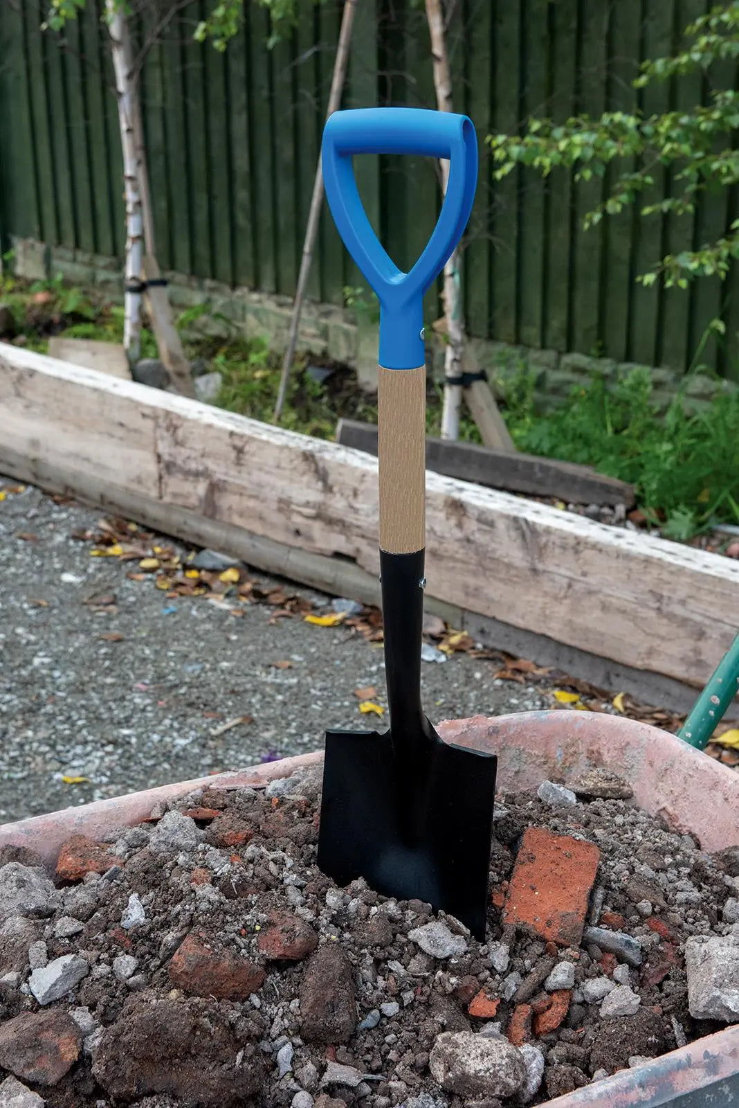 Silverline 700mm Mini Square Nose Shovel Micro Gardening Groundworks 