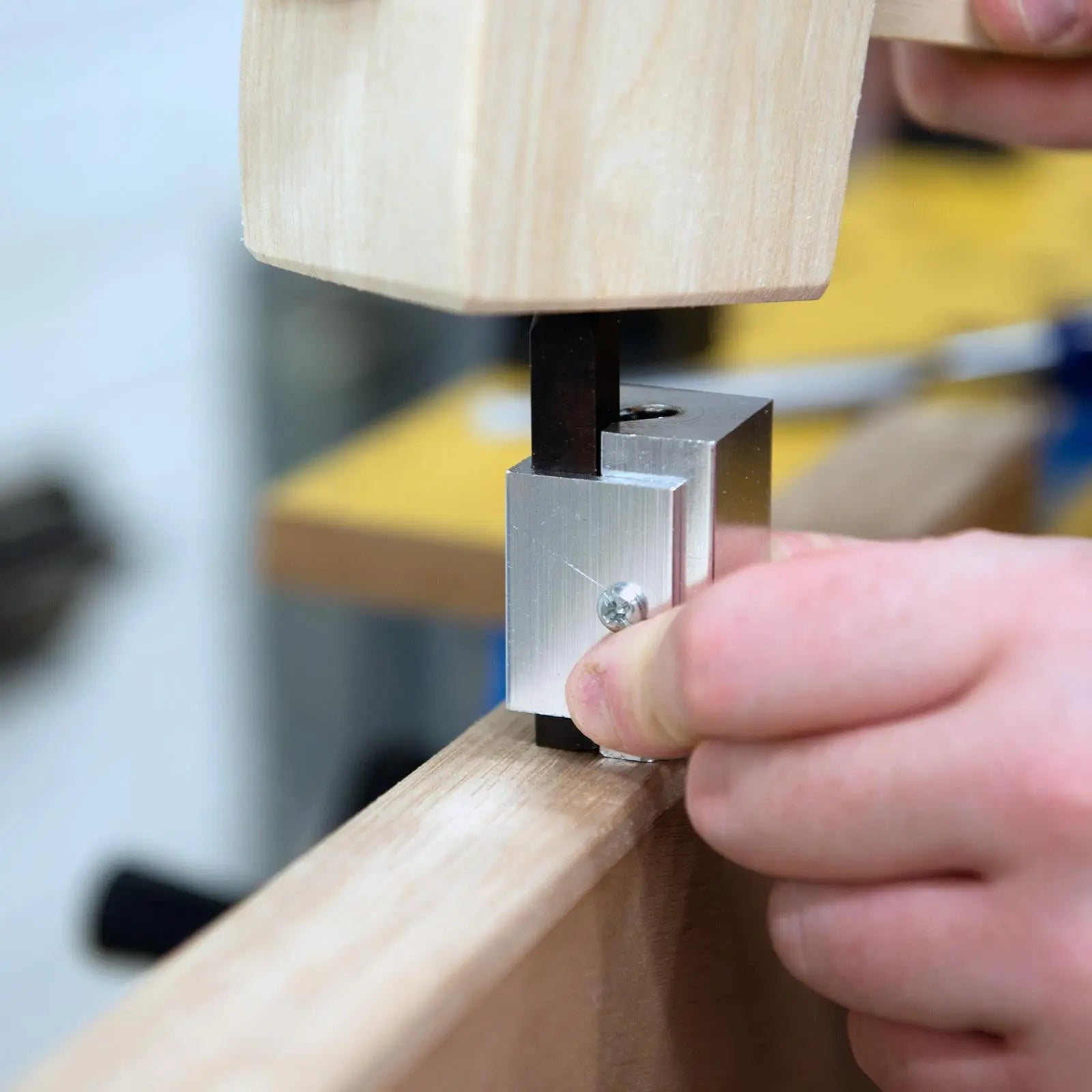 Silverline 70mm Corner Chisel Hinge Recesses Tungsten Steel Jig Rounded 