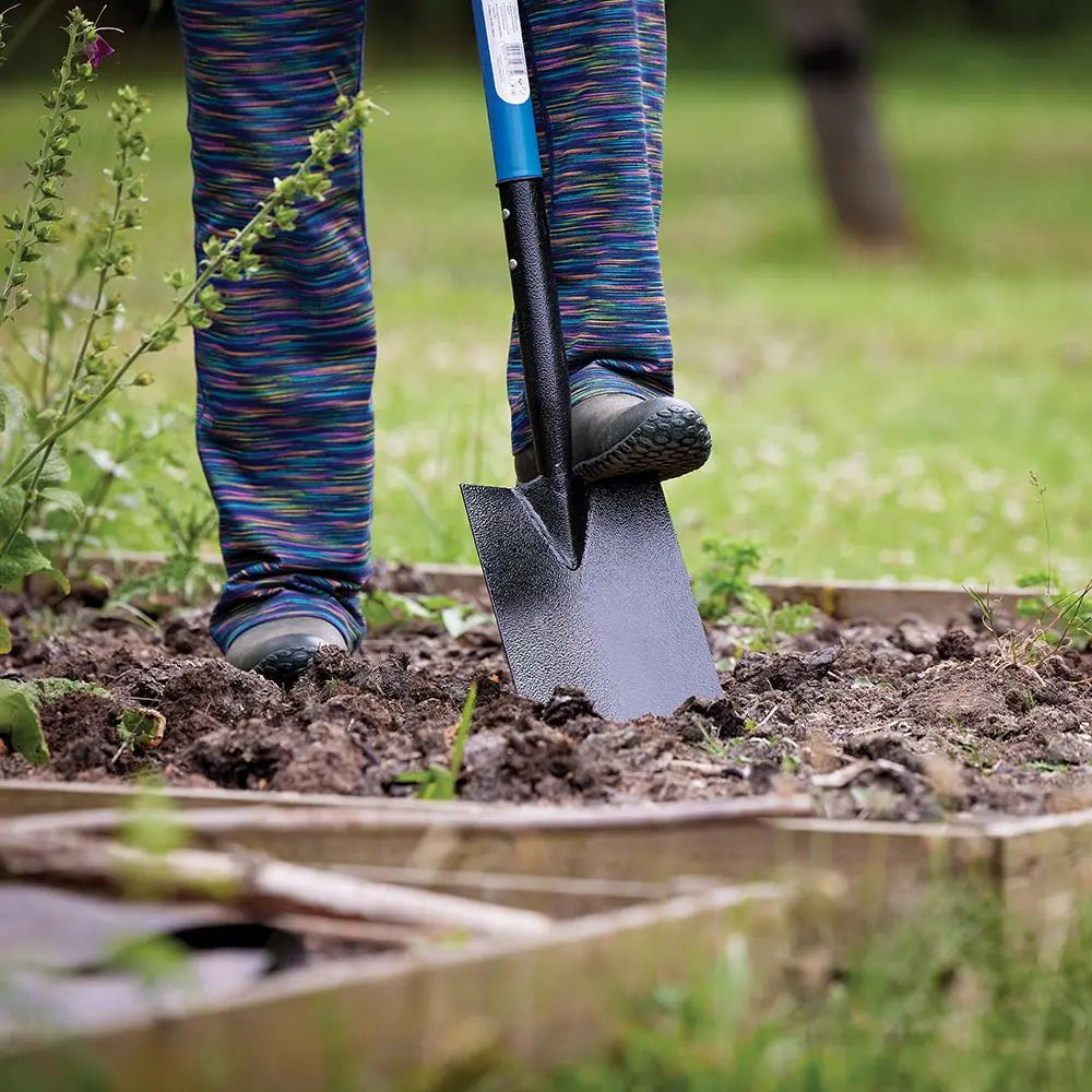 Silverline Digging Spade 1000mm 224519  White Rose Tools