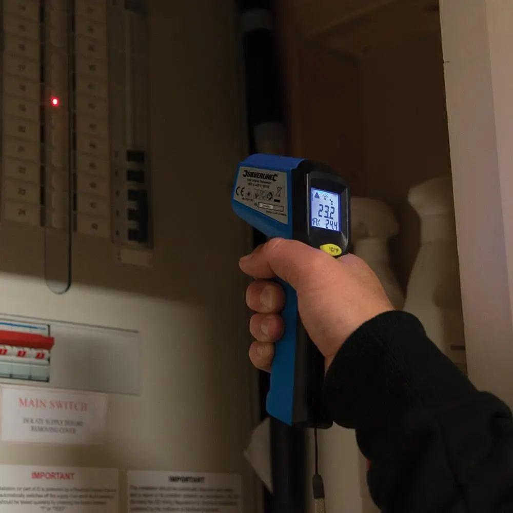Silverline Laser Infrared Thermometer -38°C to +520°C 633726  White Rose Tools