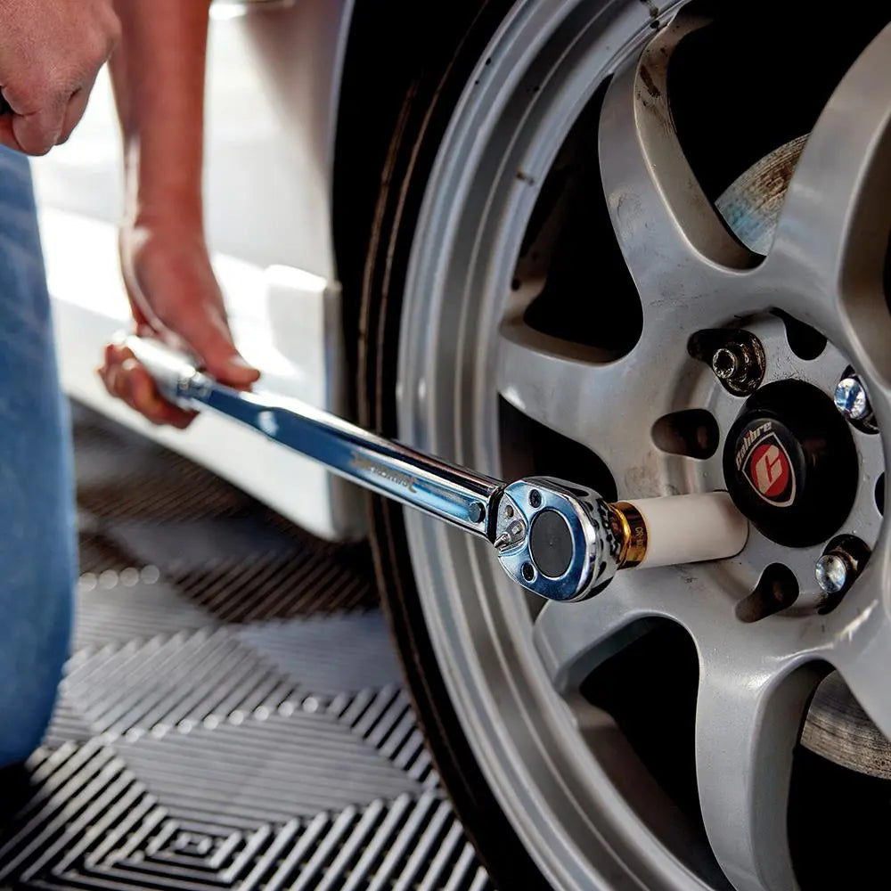 Silverline Torque Wrench 3/8" Drive Reversible Ratchet 1/4" Adaptor Extension Bar 