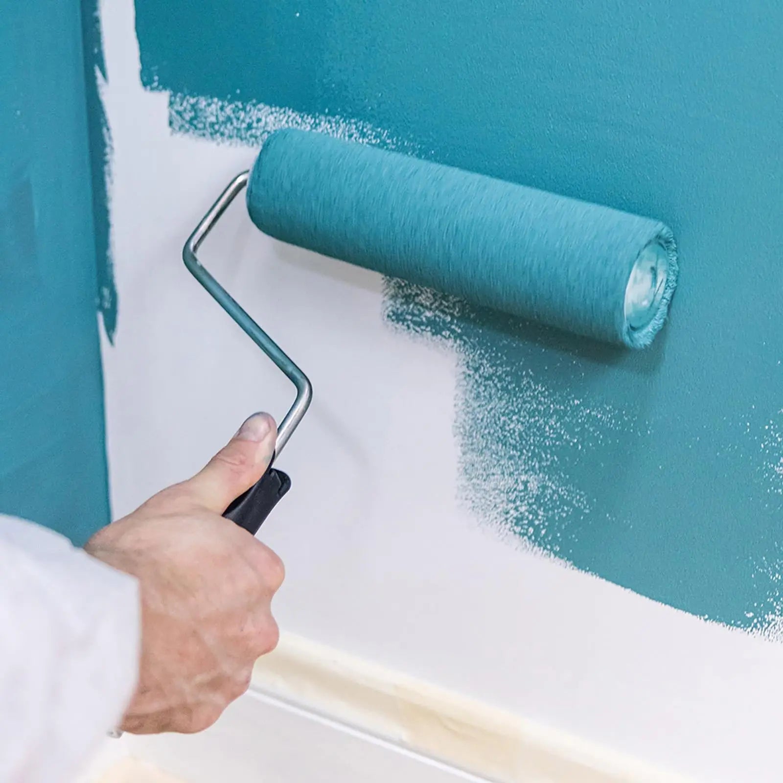 TIMCO Professional Paint Roller Sleeve Refill 230mm 9" Short Pile 6mm for Emulsion and Water Based Paints  White Rose Tools